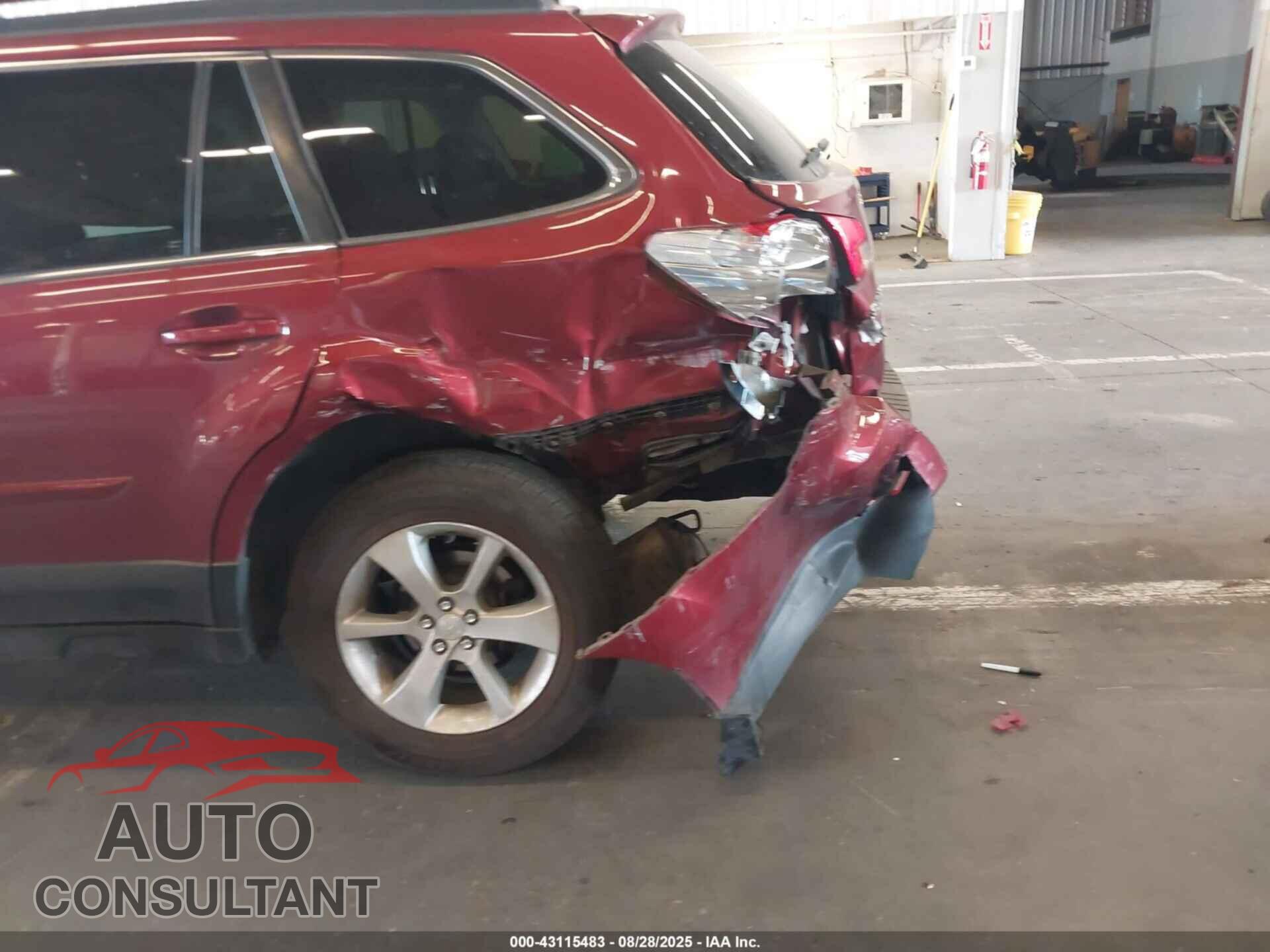 SUBARU OUTBACK 2013 - 4S4BRBLC9D3303729