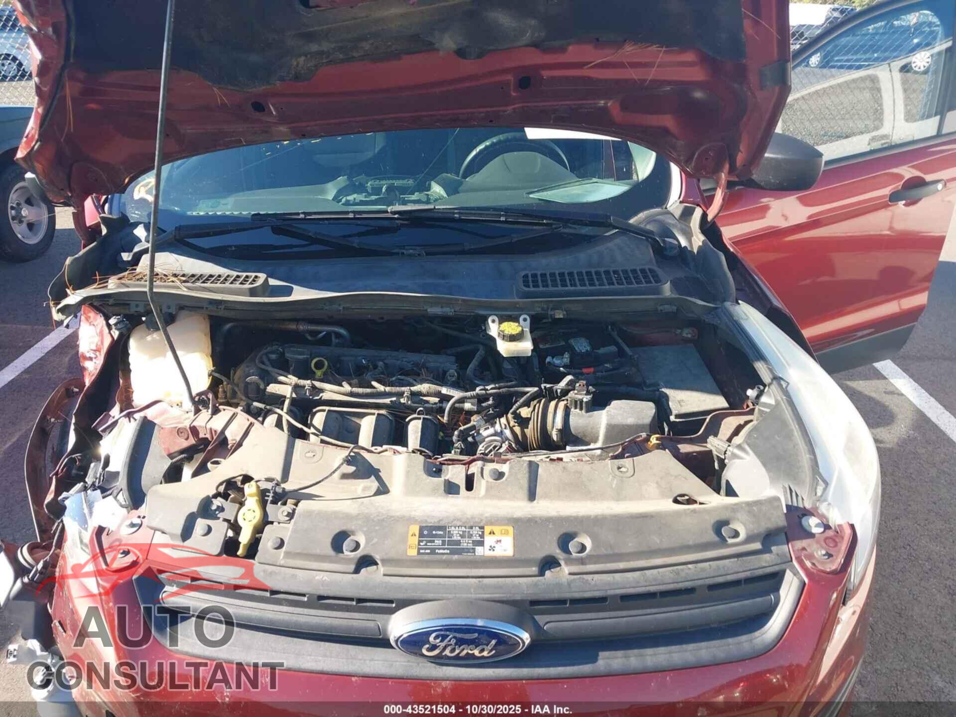 FORD ESCAPE 2015 - 1FMCU0F70FUC58974