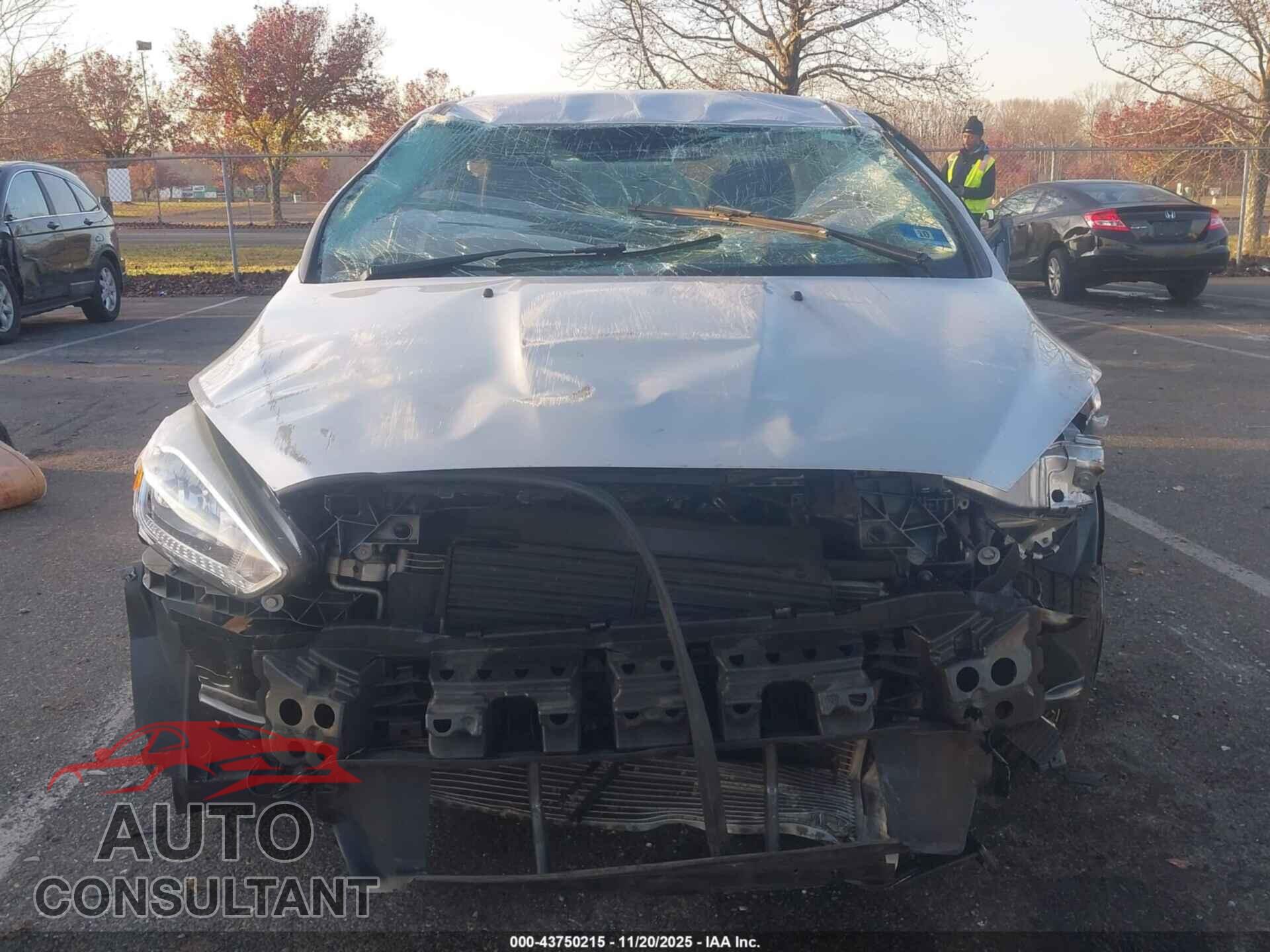 FORD FOCUS 2016 - 1FADP3E20GL349960