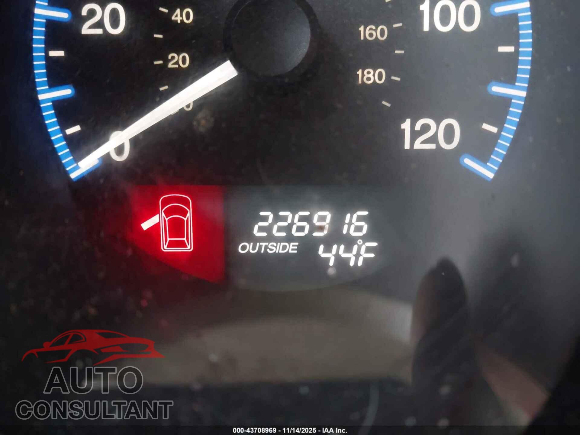 HONDA ELEMENT 2011 - 5J6YH2H71BL005471
