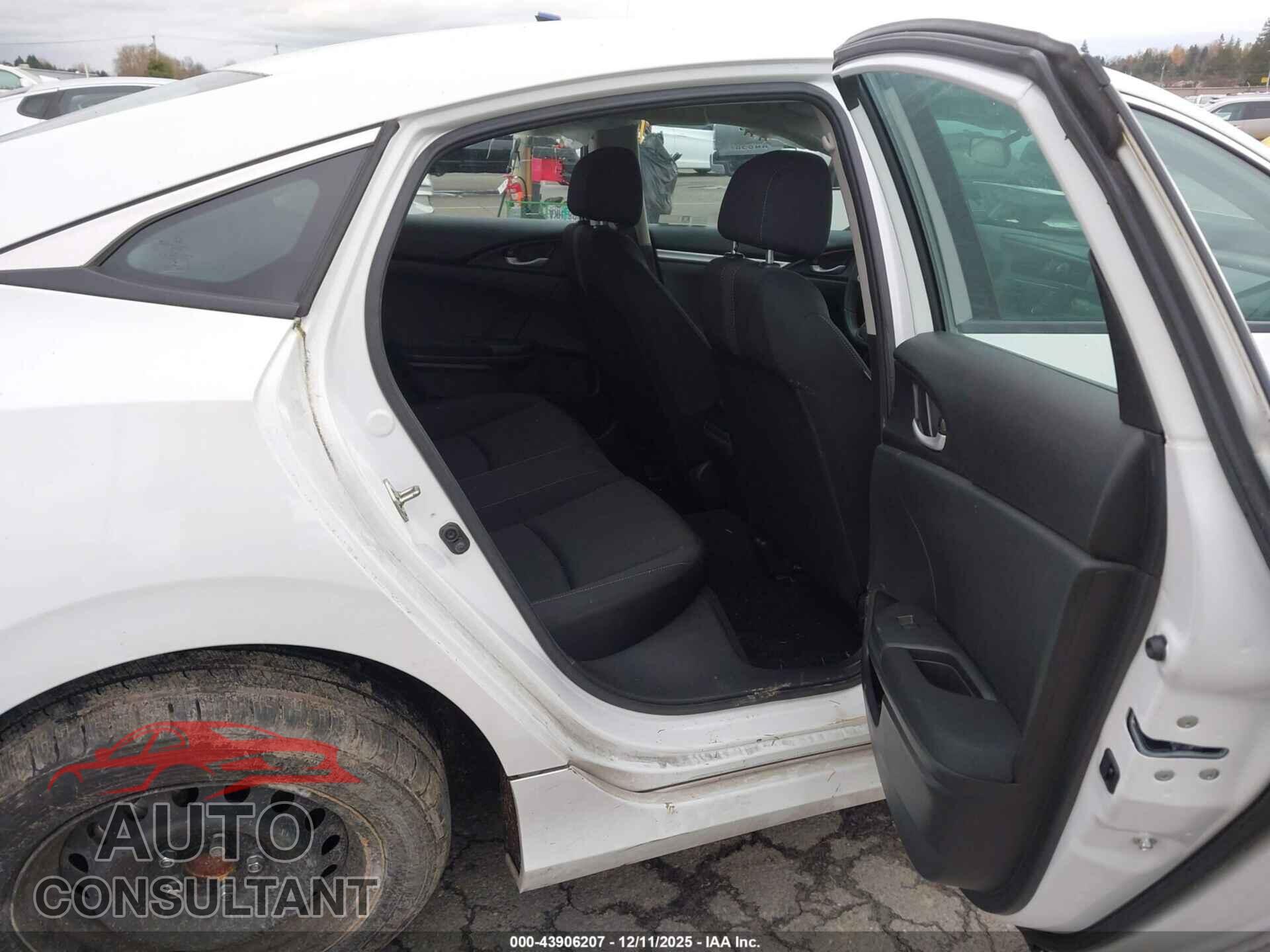 HONDA CIVIC 2019 - 2HGFC2F64KH528231