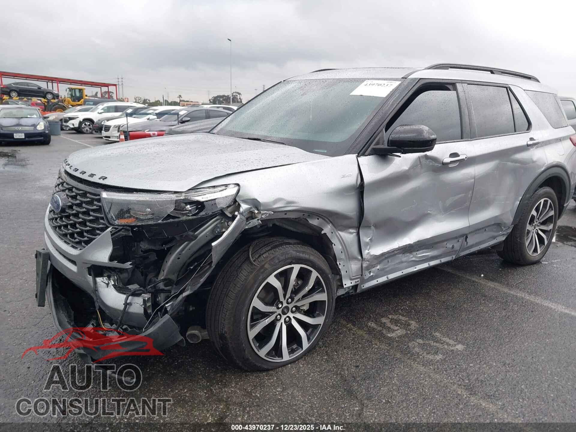 FORD EXPLORER 2023 - 1FMSK8KH4PGA21077