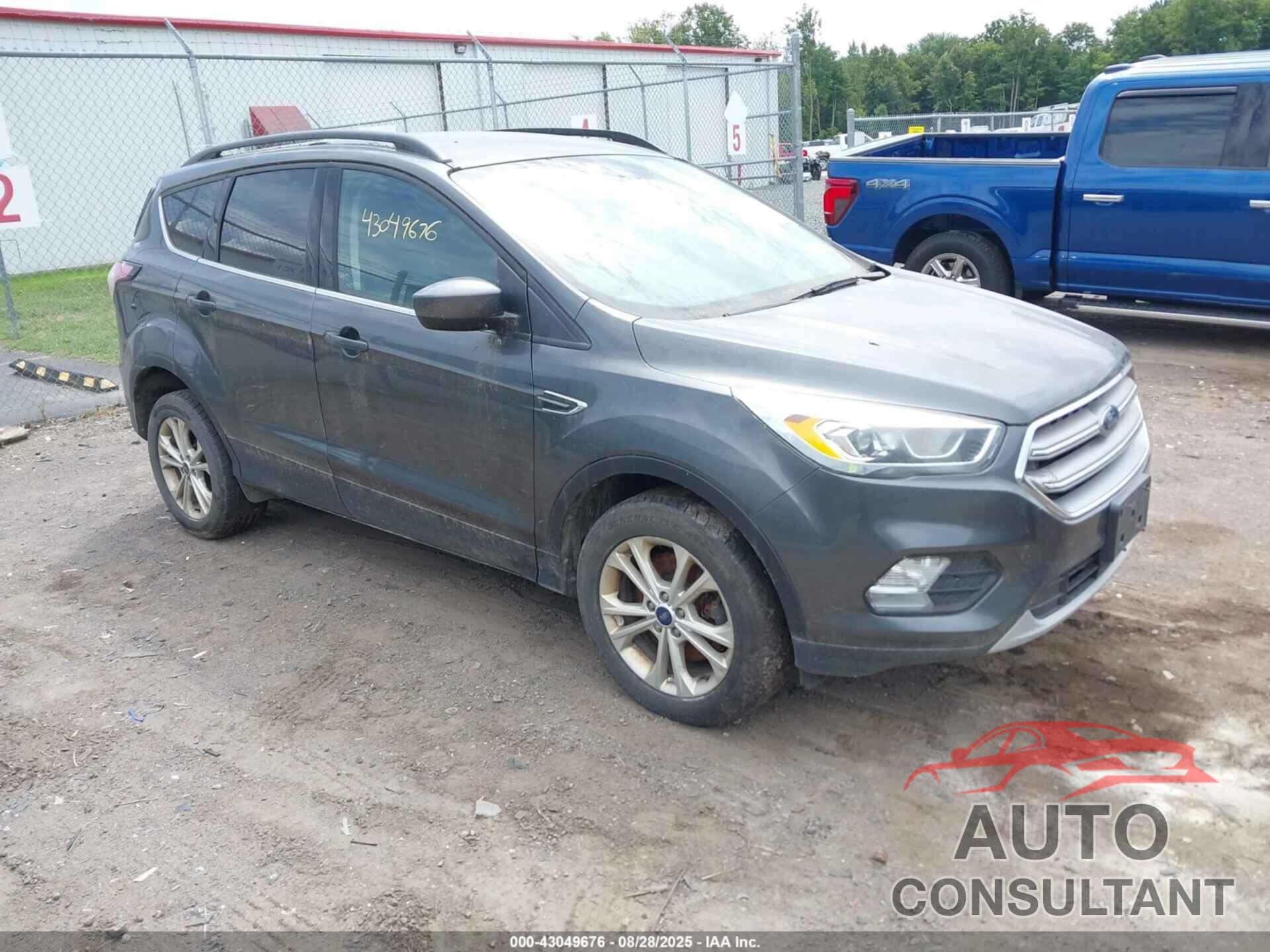 FORD ESCAPE 2017 - 1FMCU9G97HUE82864