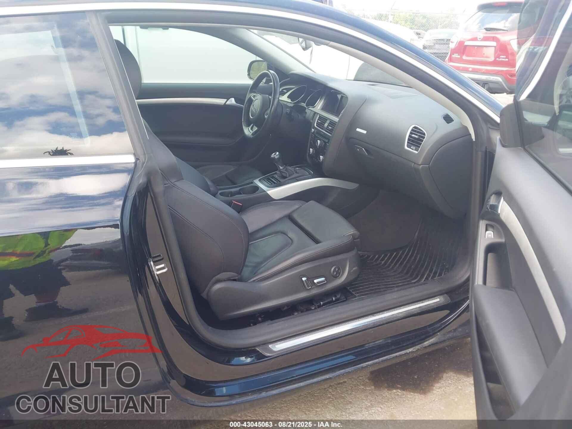AUDI A5 2014 - WAURFAFR1EA014358