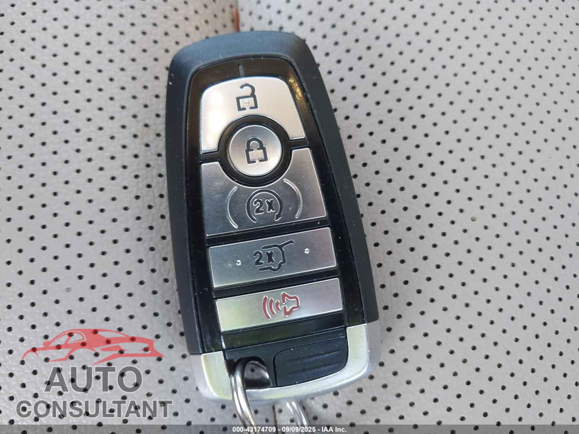 FORD ESCAPE 2020 - 1FMCU9H60LUA89379