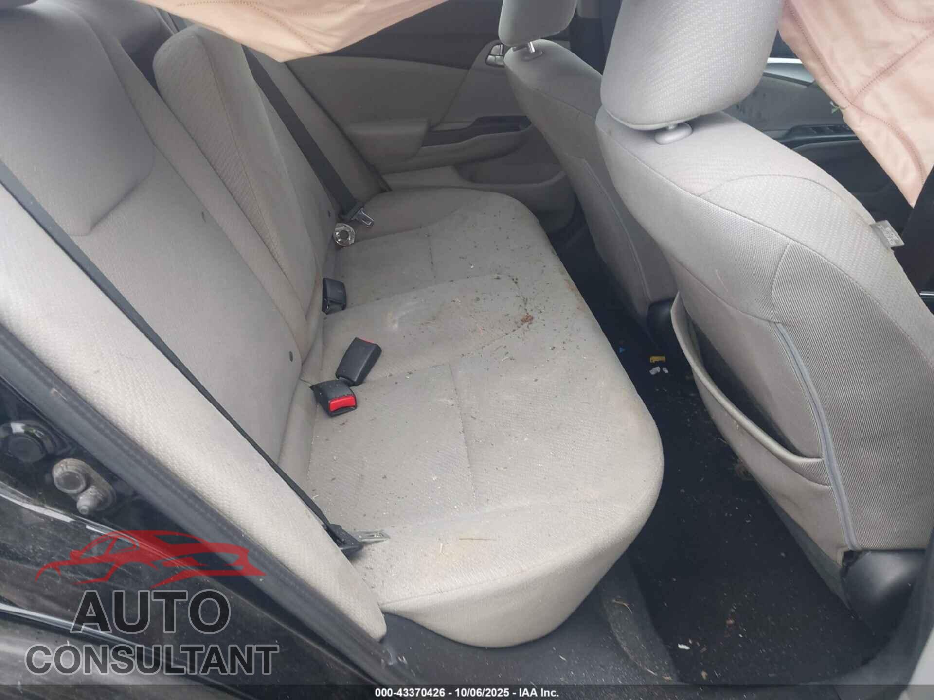 HONDA CIVIC 2013 - 2HGFB2F85DH501241