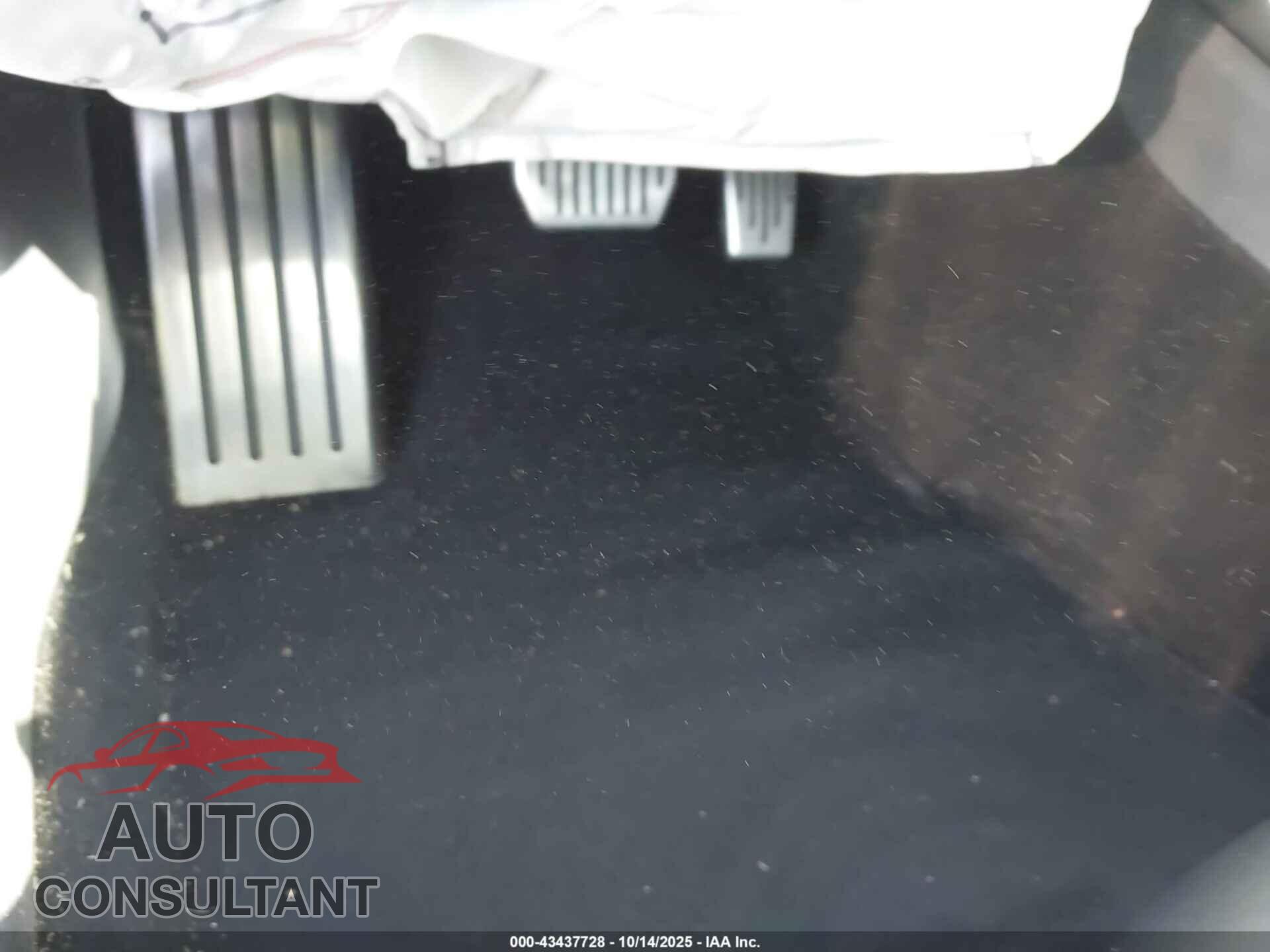 TESLA MODEL 3 2018 - 5YJ3E1EA5JF006983