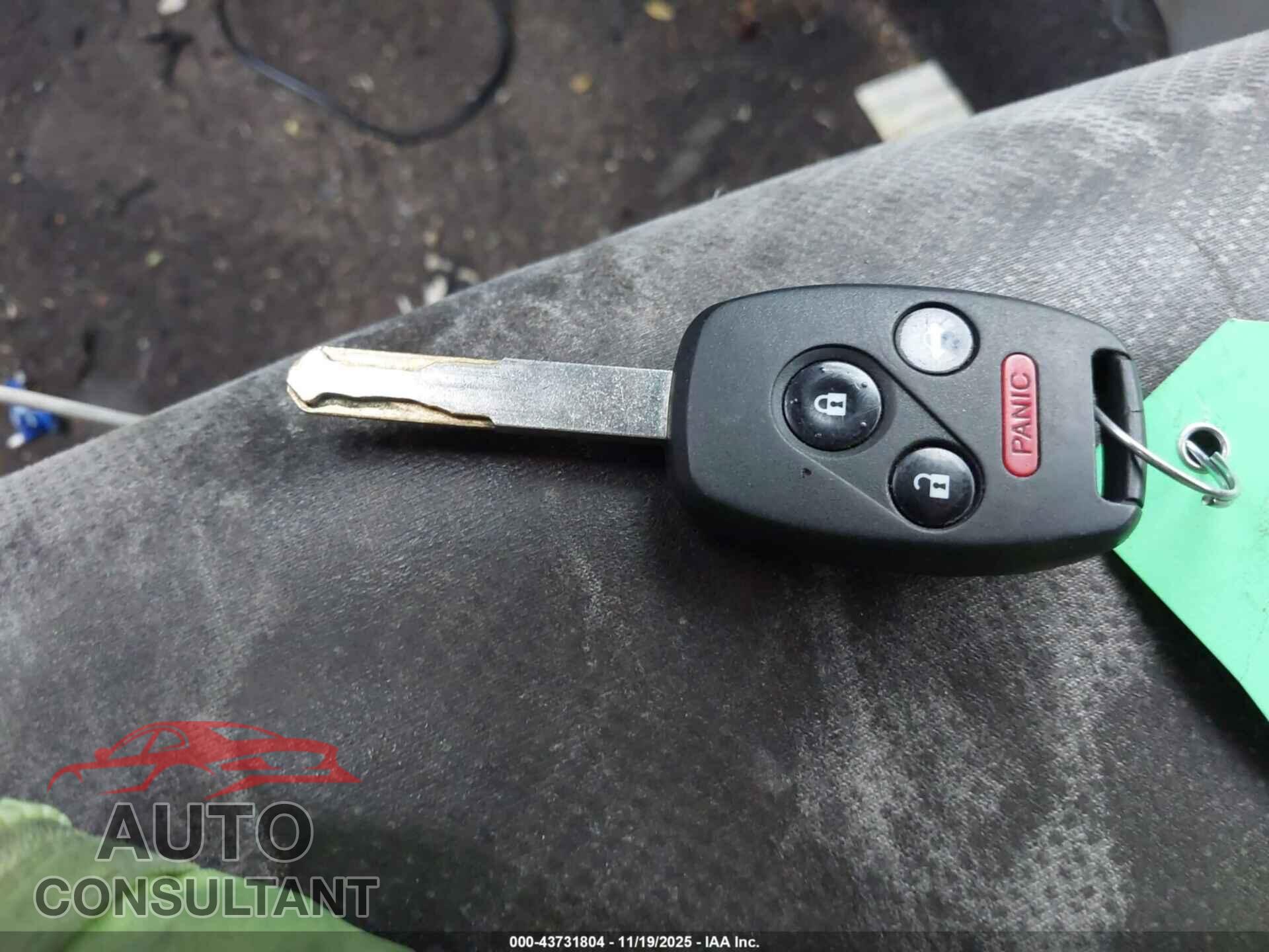 HONDA CIVIC 2012 - 2HGFB2F54CH564349
