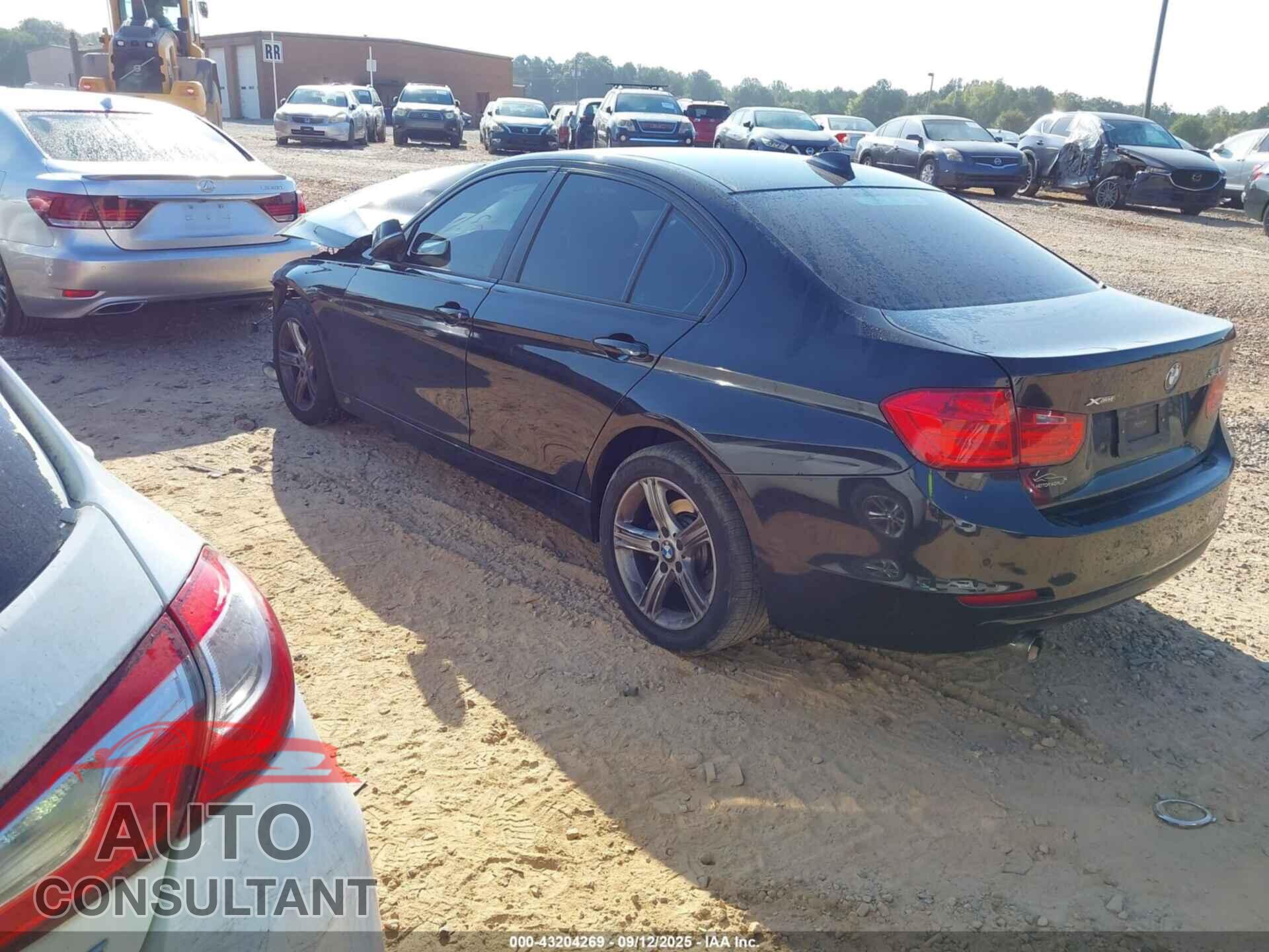 BMW 320I 2014 - WBA3C3C57EF984293