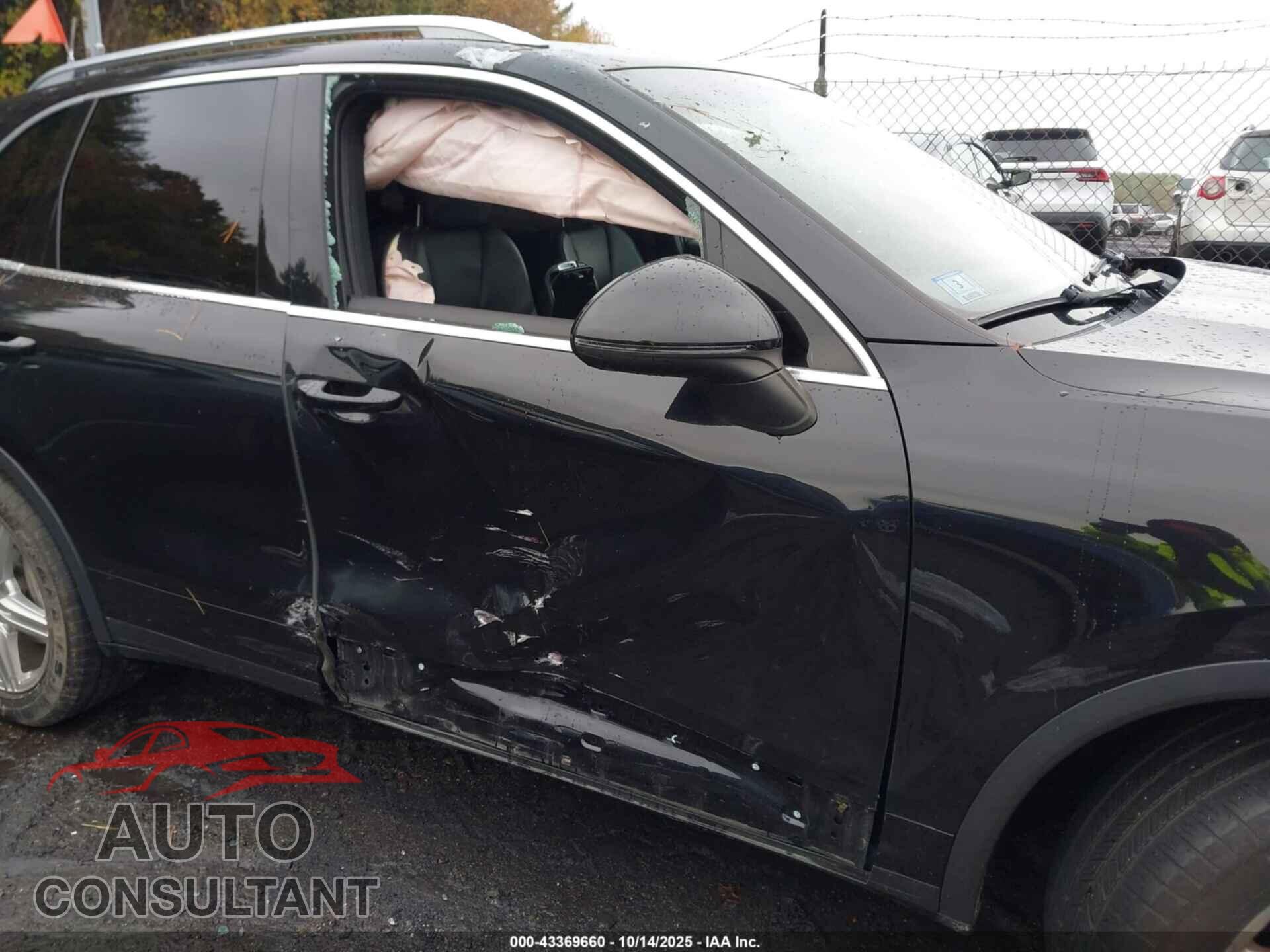 PORSCHE CAYENNE 2015 - WP1AB2A20FLA61221