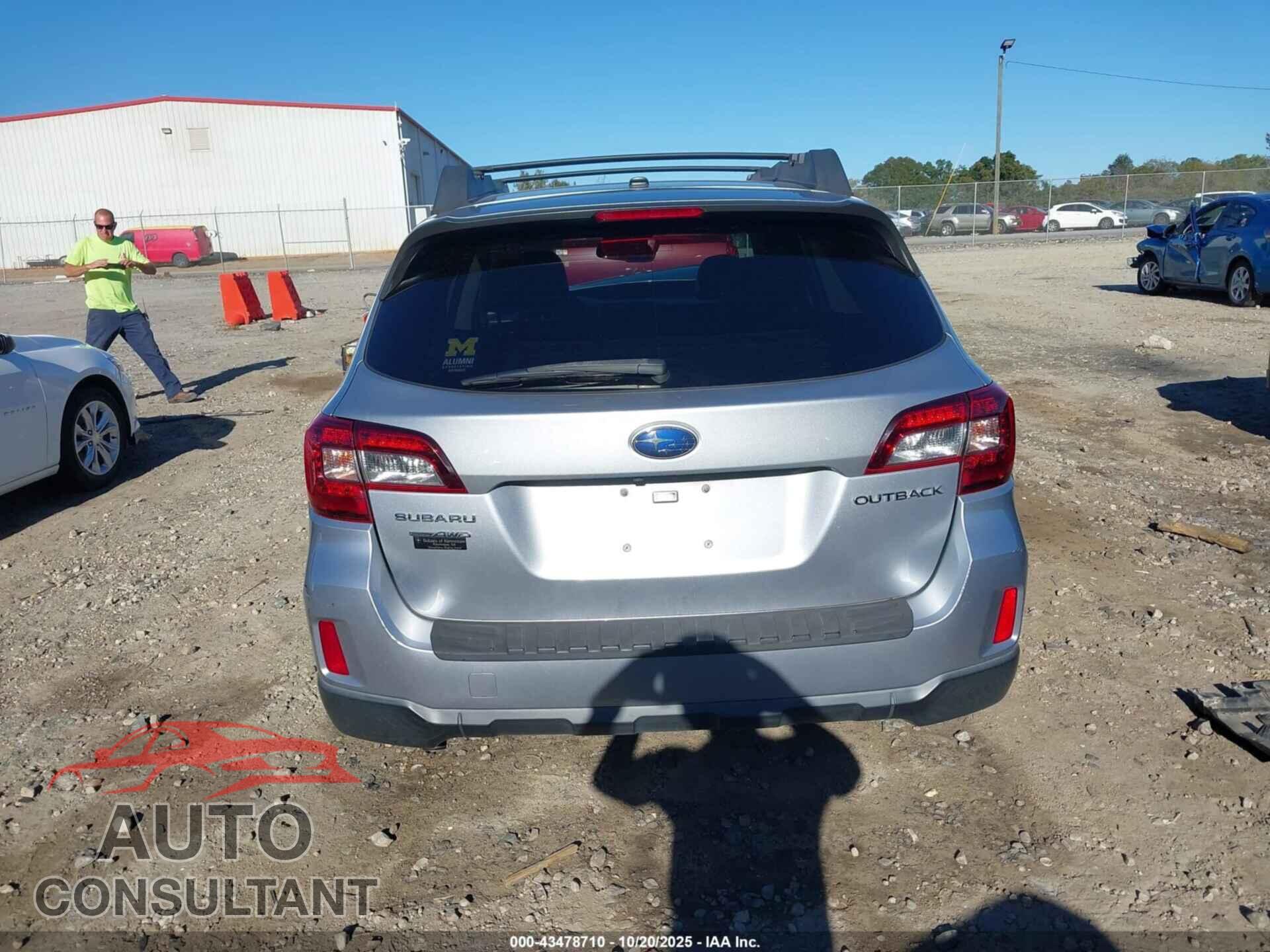 SUBARU OUTBACK 2015 - 4S4BSBLC2F3263887