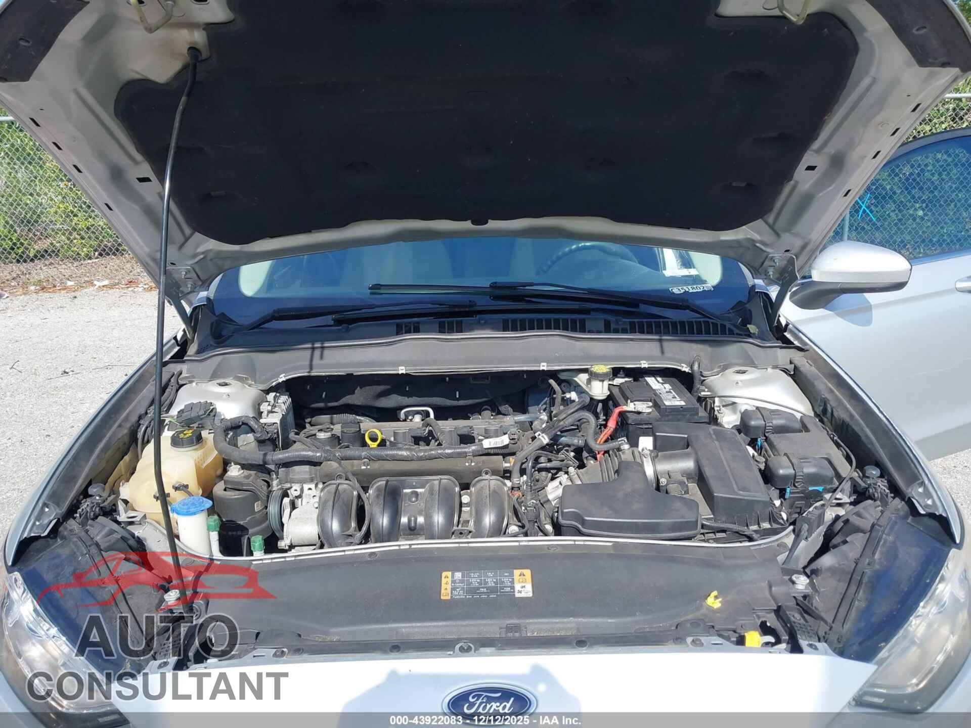 FORD FUSION 2017 - 3FA6P0G75HR174382