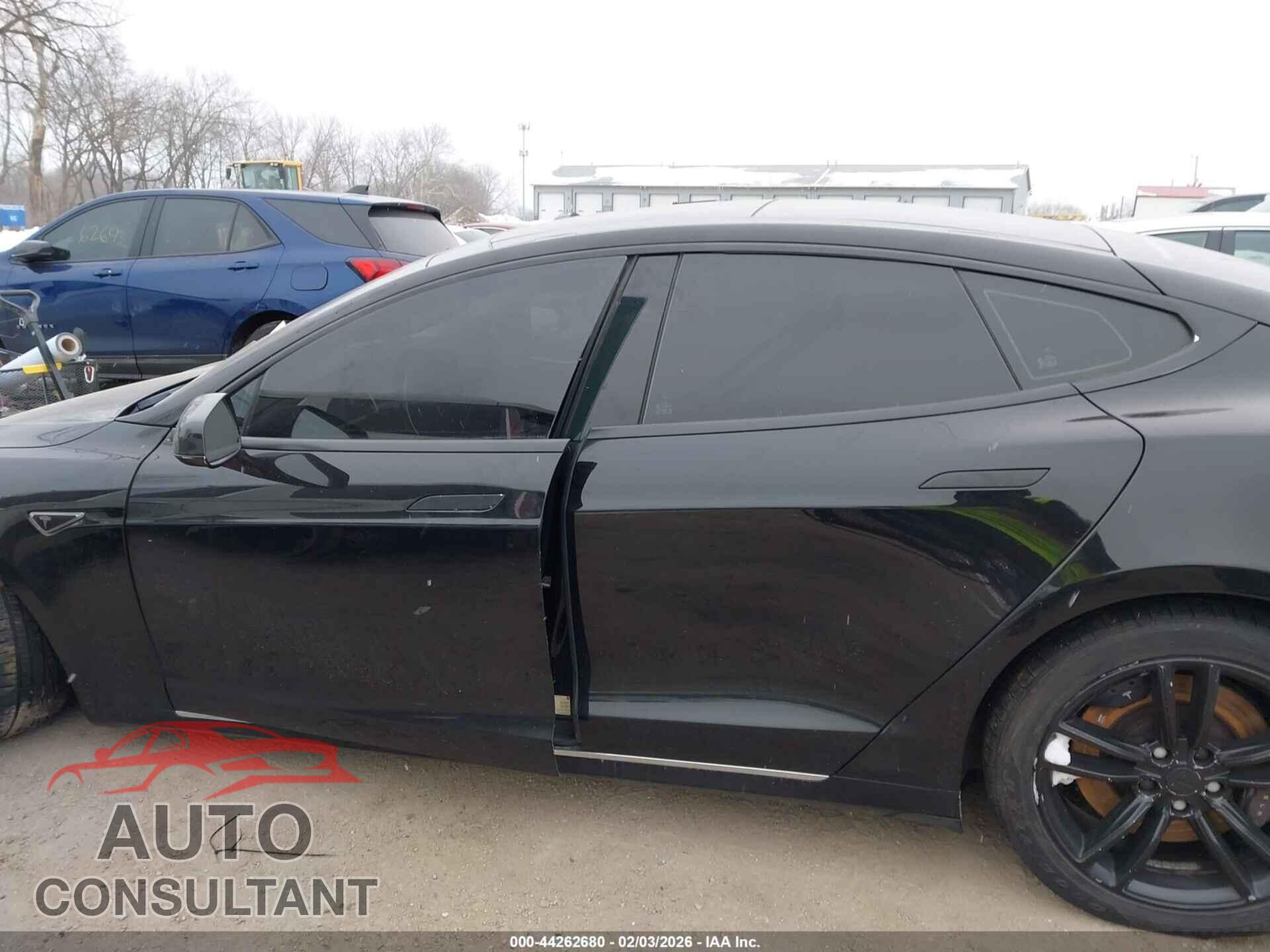 TESLA MODEL S 2013 - 5YJSA1CN7DFP18607