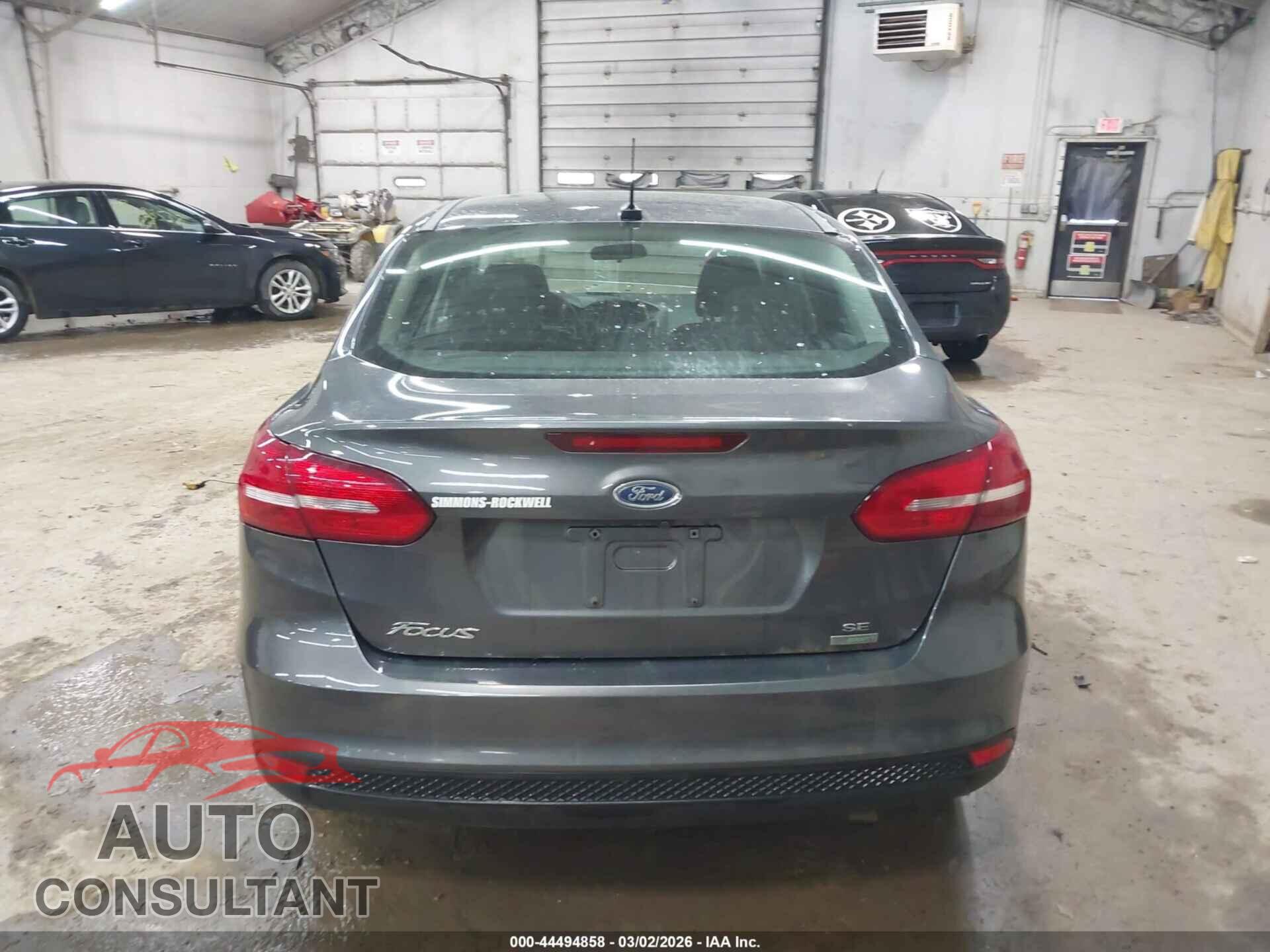FORD FOCUS 2017 - 1FADP3FE2HL339859