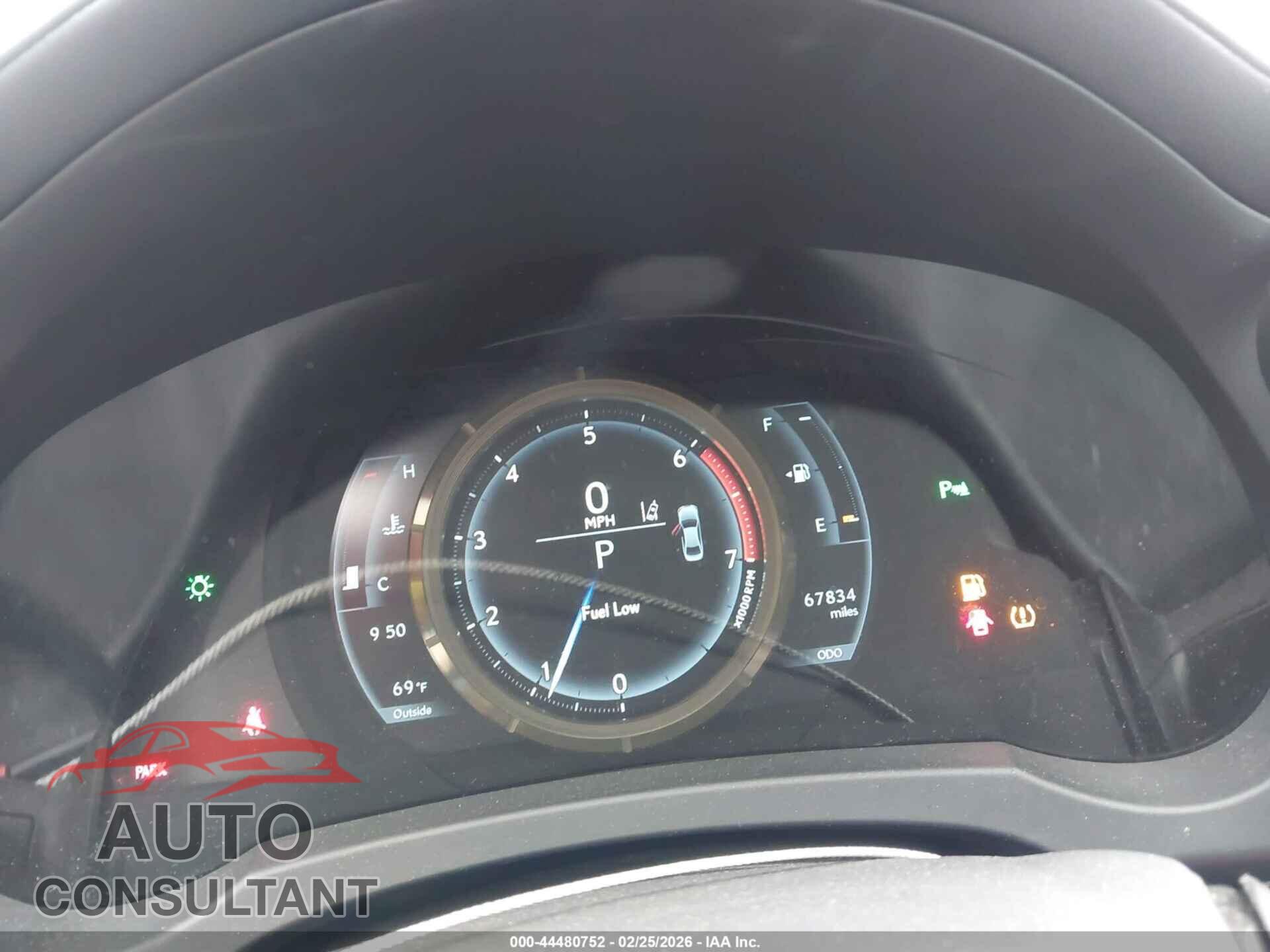 LEXUS IS 300 2018 - JTHBA1D29J5082031
