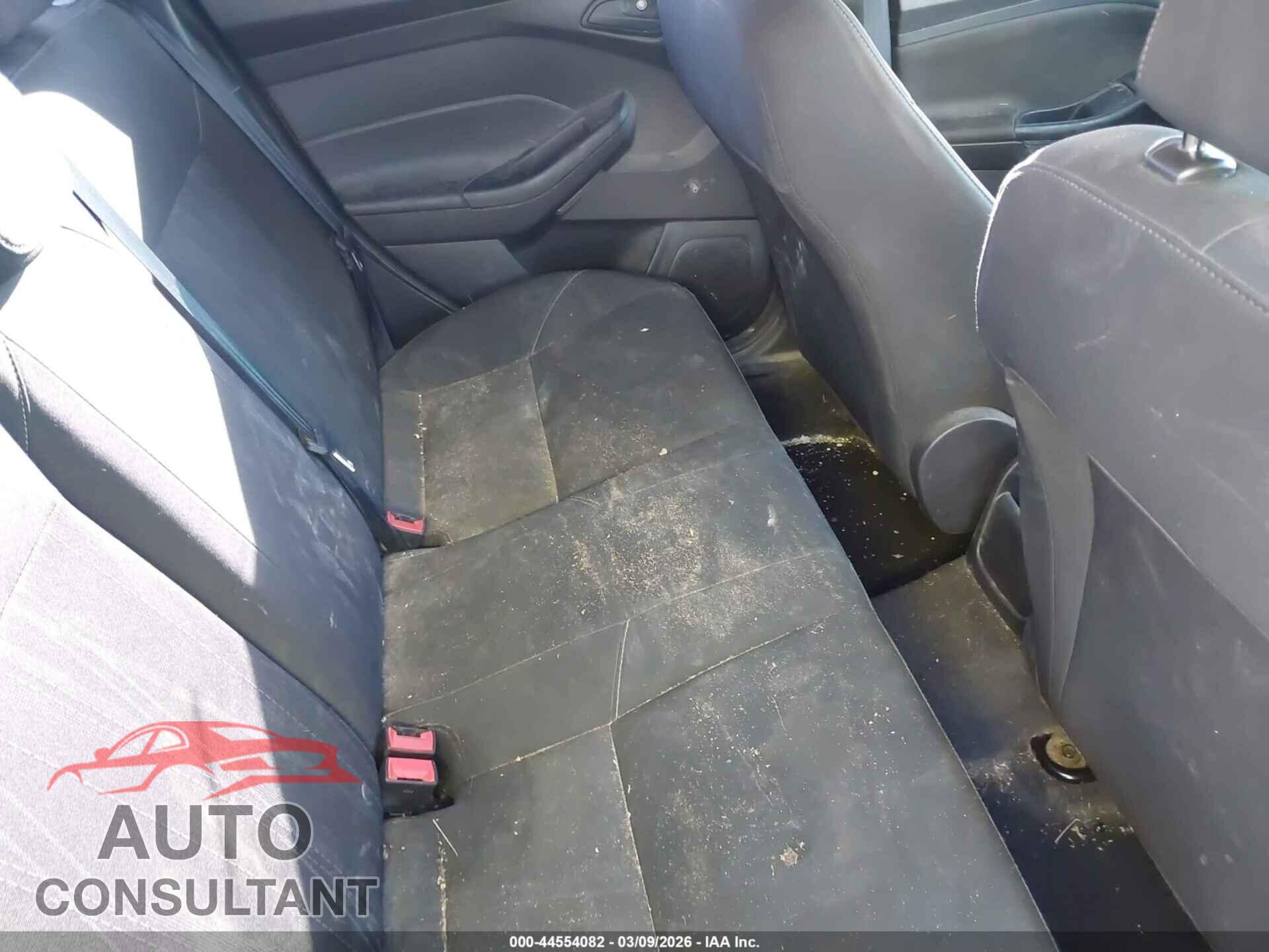 FORD FOCUS 2017 - 1FADP3E2XHL347943