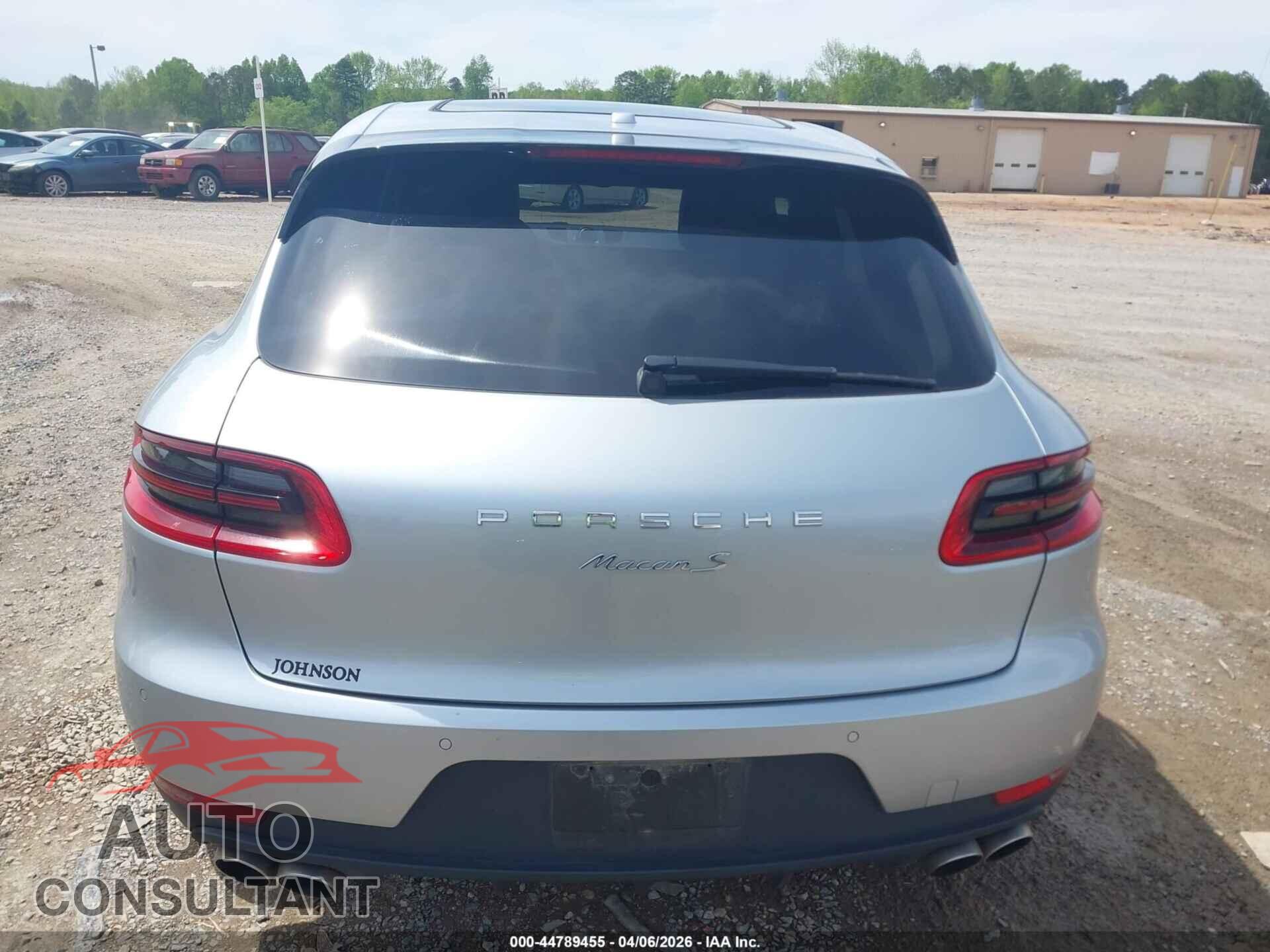 PORSCHE MACAN 2015 - WP1AB2A54FLB58609