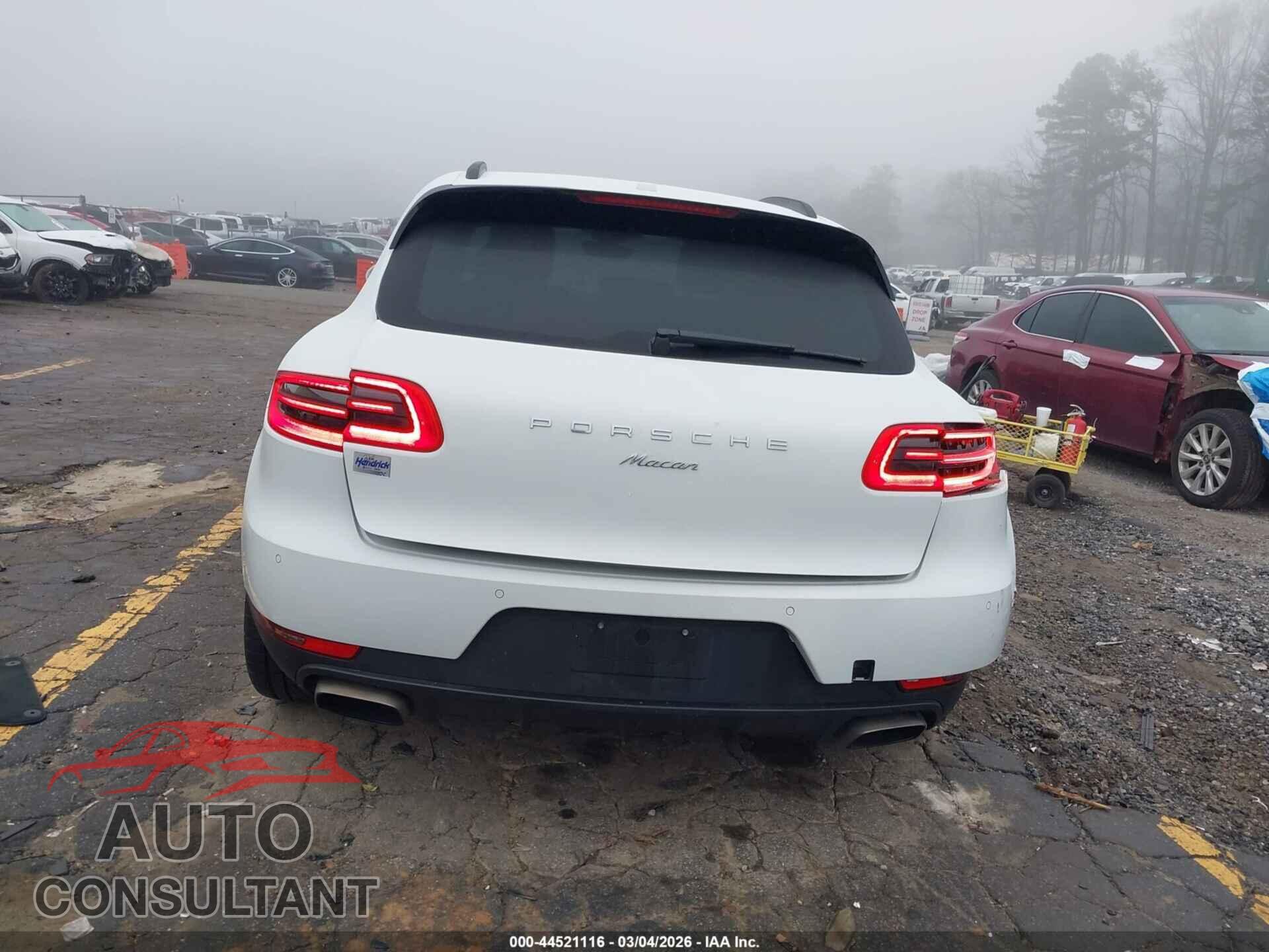 PORSCHE MACAN 2018 - WP1AA2A51JLB05989