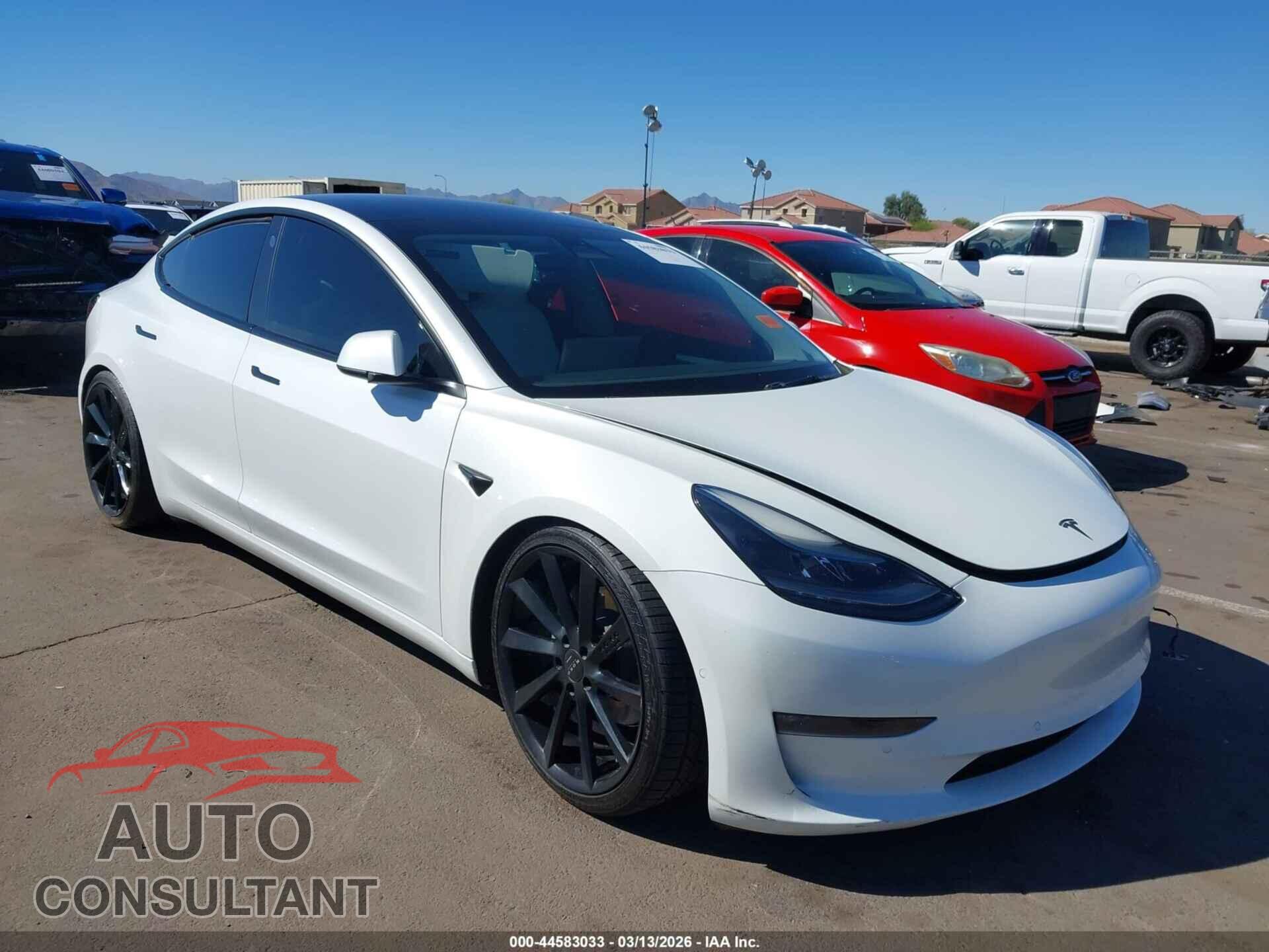 TESLA MODEL 3 2022 - 5YJ3E1EB7NF178673