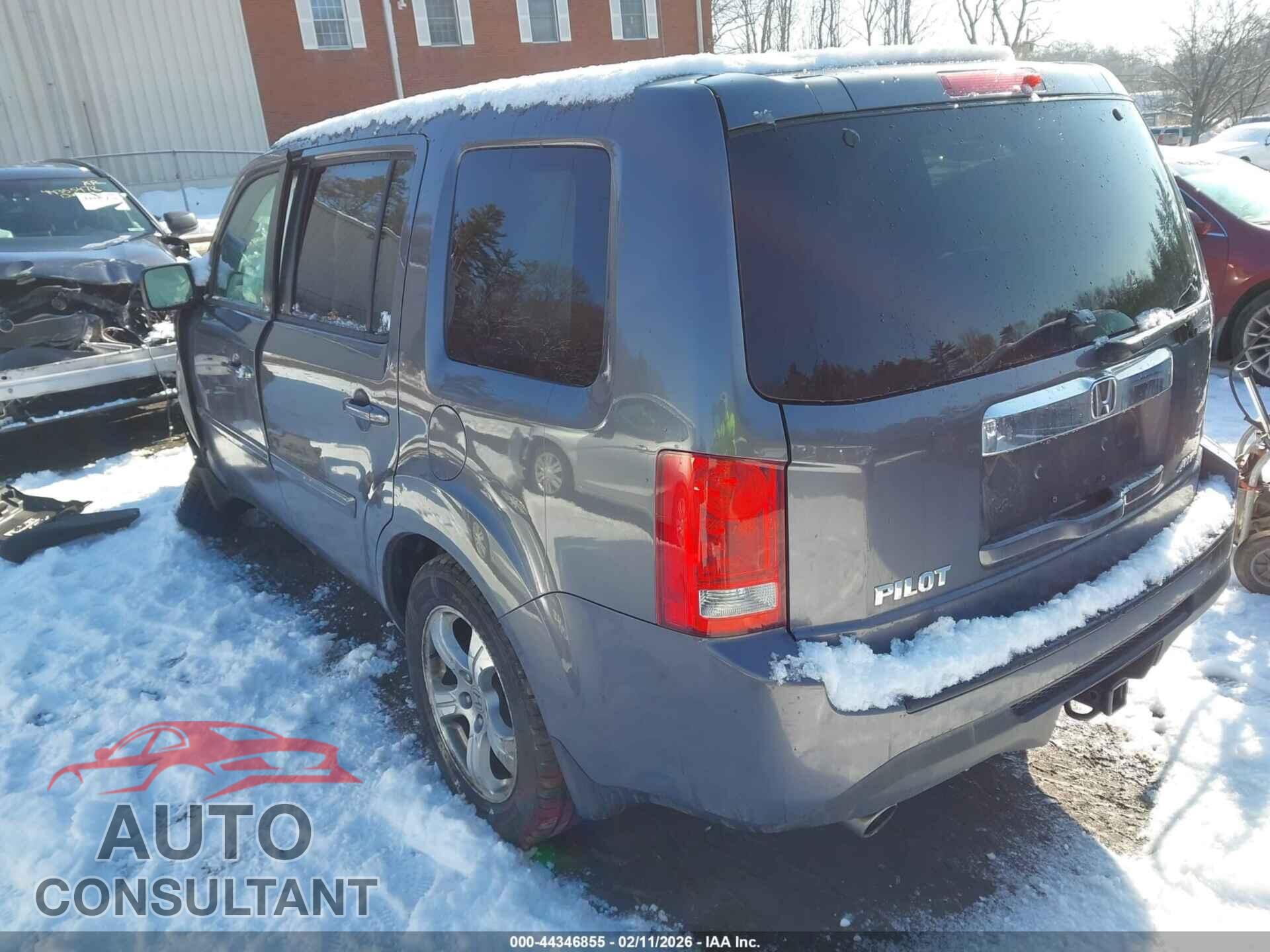 HONDA PILOT 2014 - 5FNYF4H58EB006114