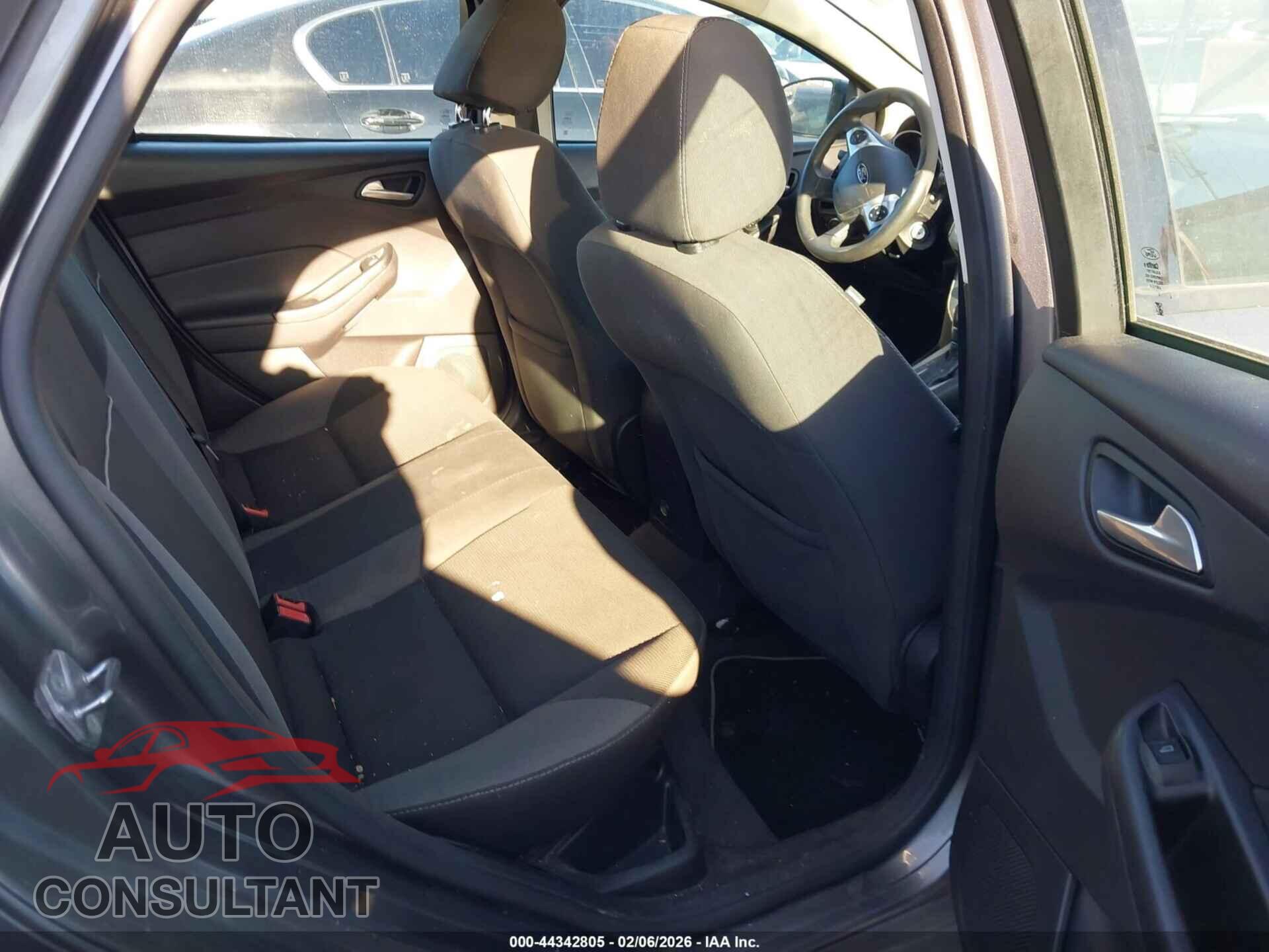 FORD FOCUS 2014 - 1FADP3F25EL321308
