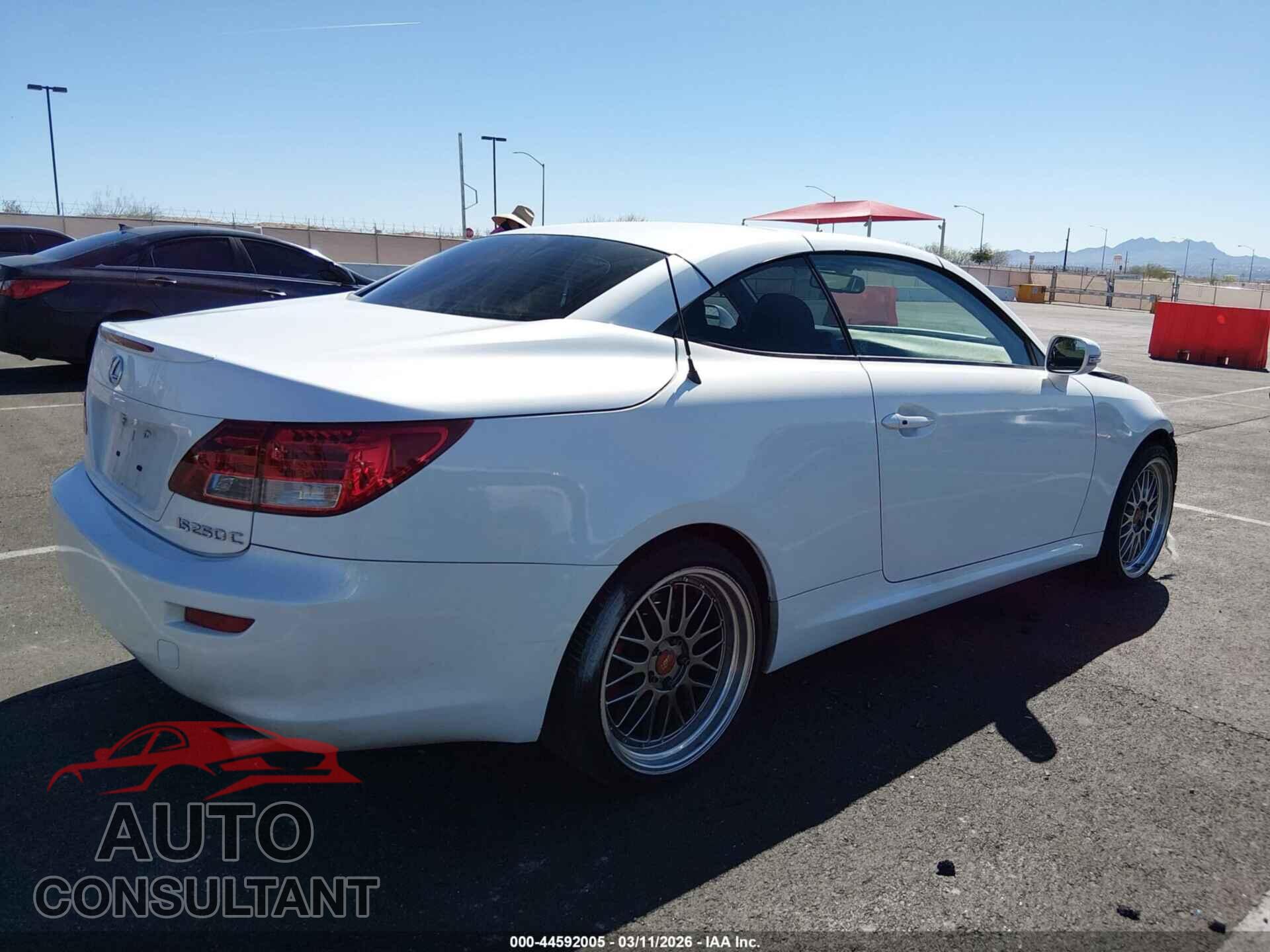 LEXUS IS 250C 2012 - JTHFF2C27C2522665
