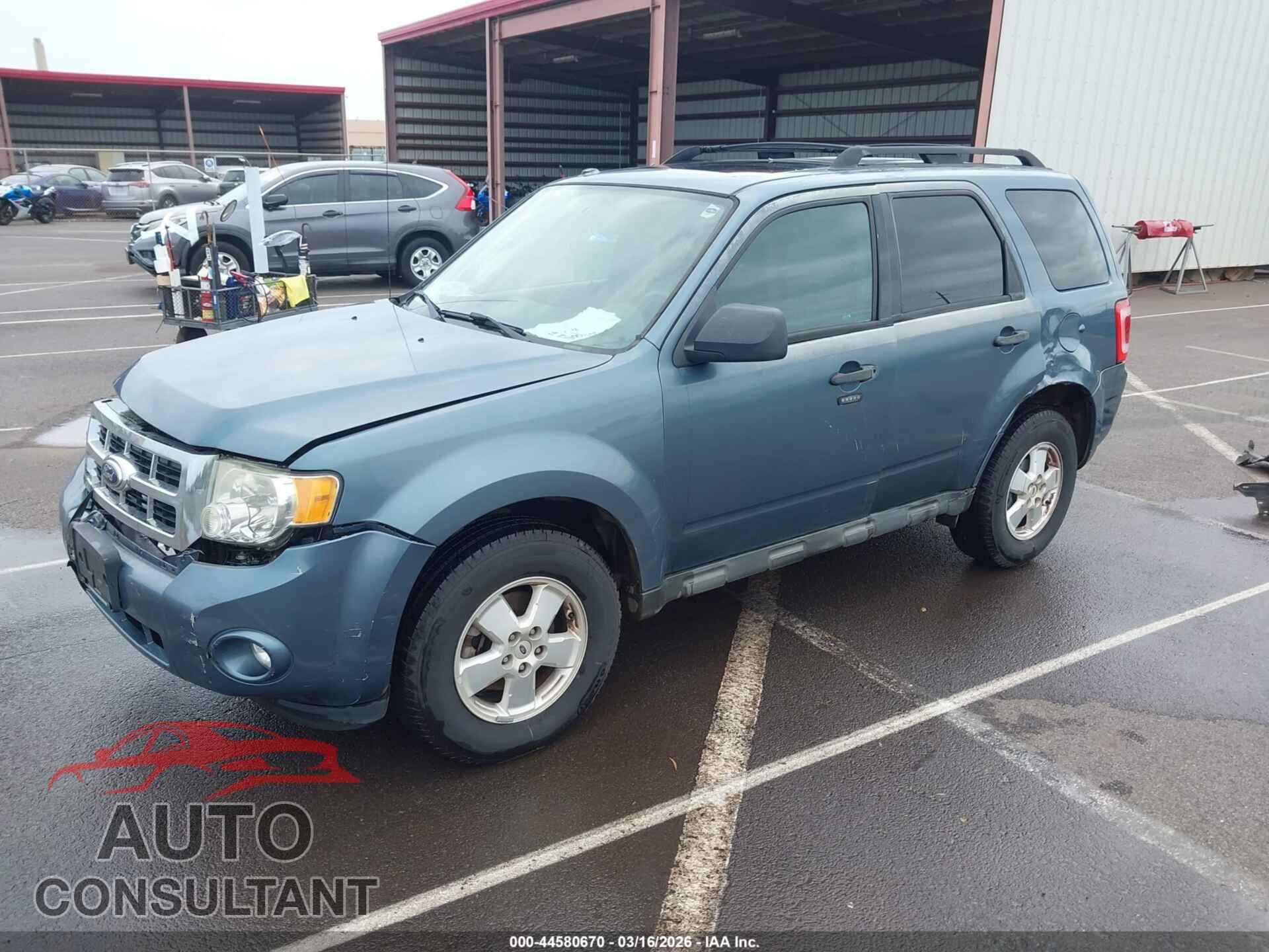 FORD ESCAPE 2012 - 1FMCU0D70CKC81827