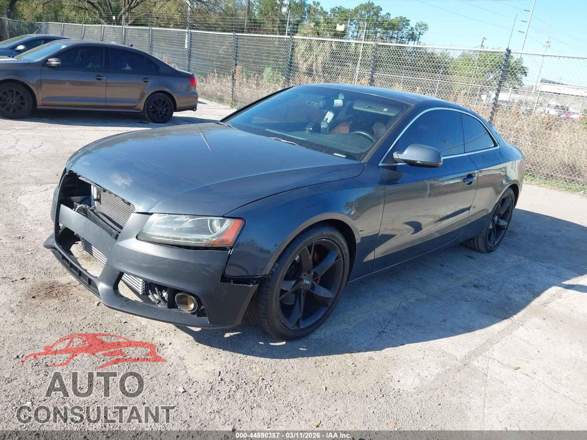AUDI A5 2011 - WAULFAFR1BA043859