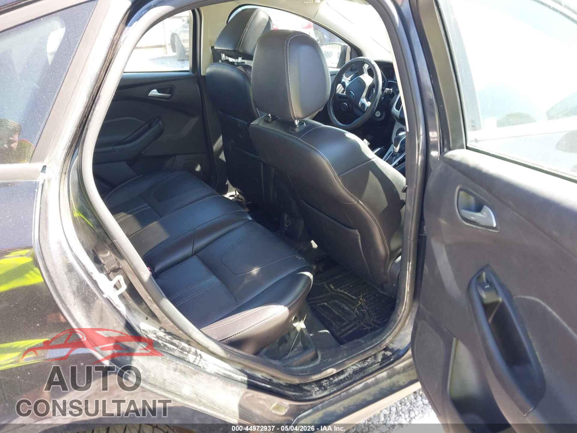 FORD FOCUS 2013 - 1FADP3F29DL209464