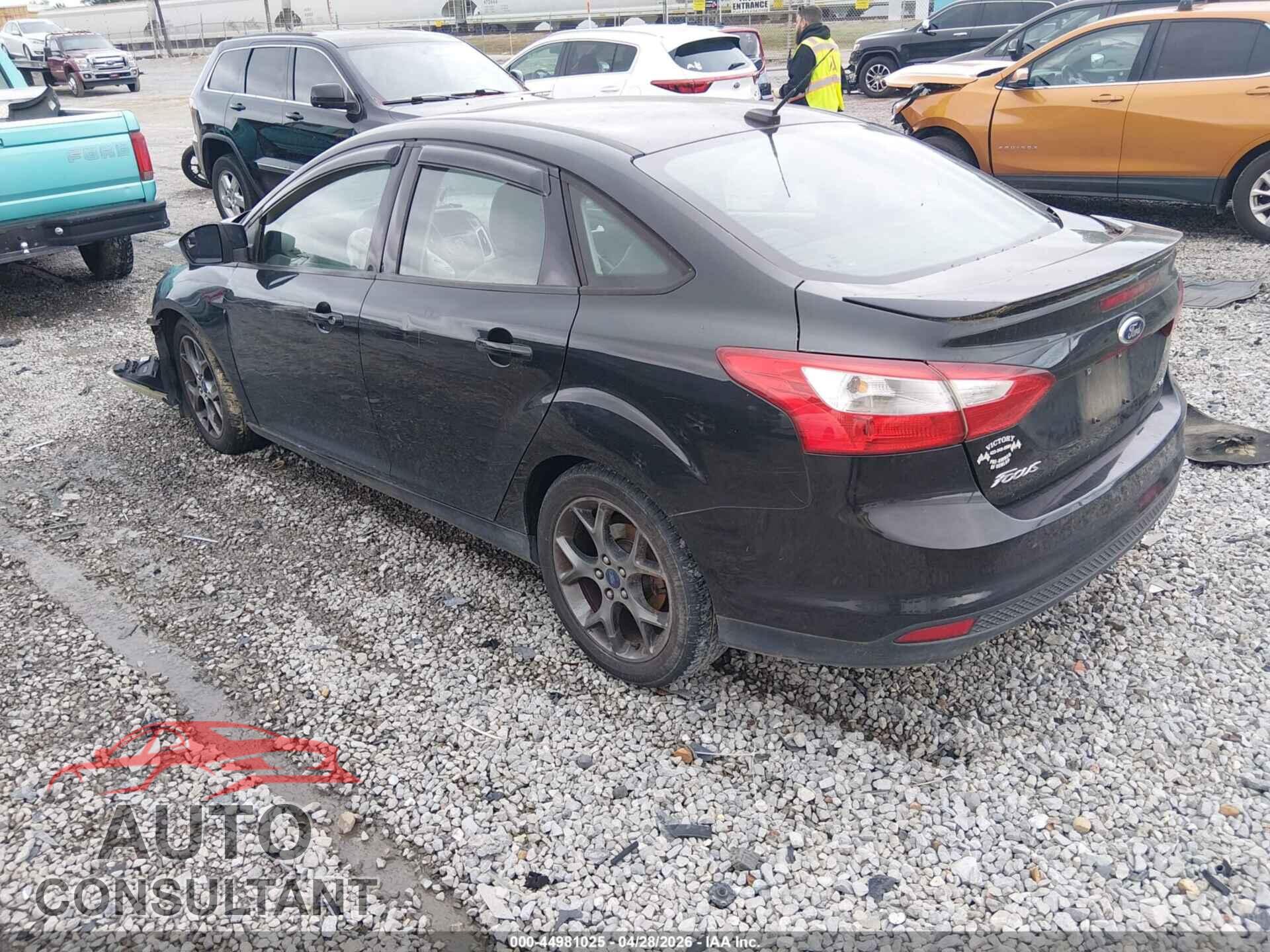 FORD FOCUS 2014 - 1FADP3F27EL325991