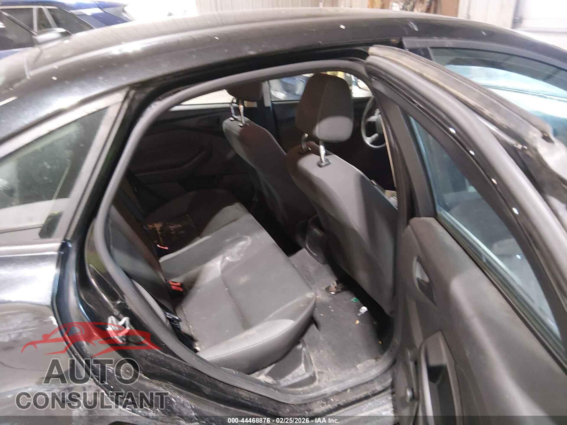 FORD FOCUS 2013 - 1FADP3E25DL189974