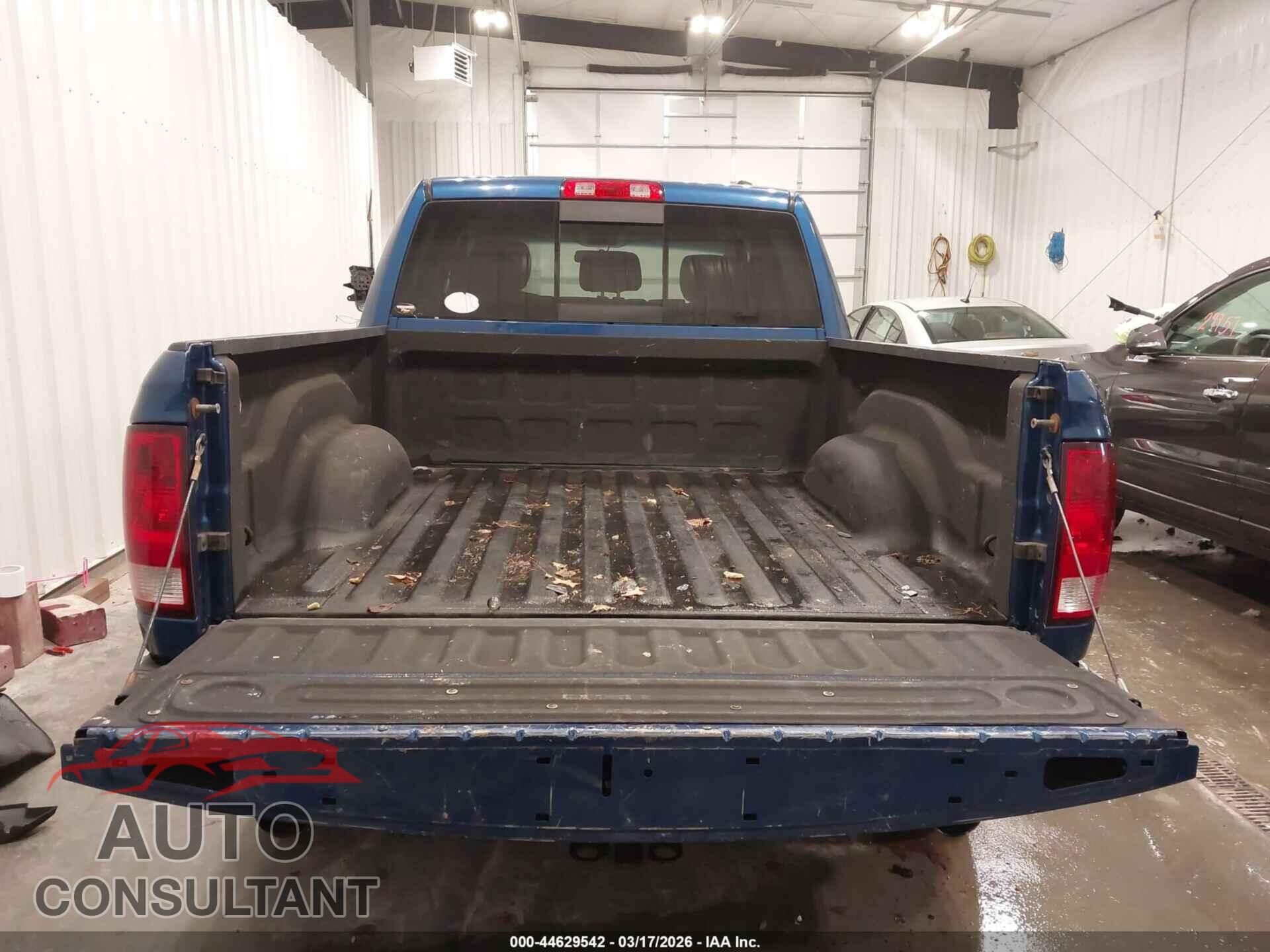 DODGE RAM 1500 2010 - 1D7RV1CT3AS152970