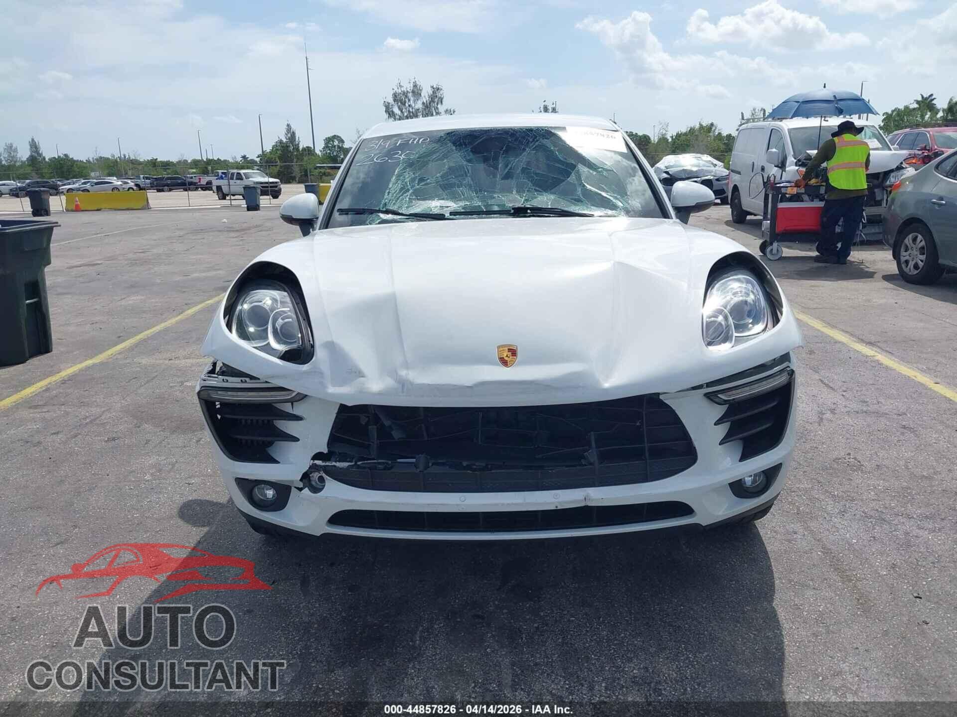 PORSCHE MACAN 2015 - WP1AB2A59FLB52630
