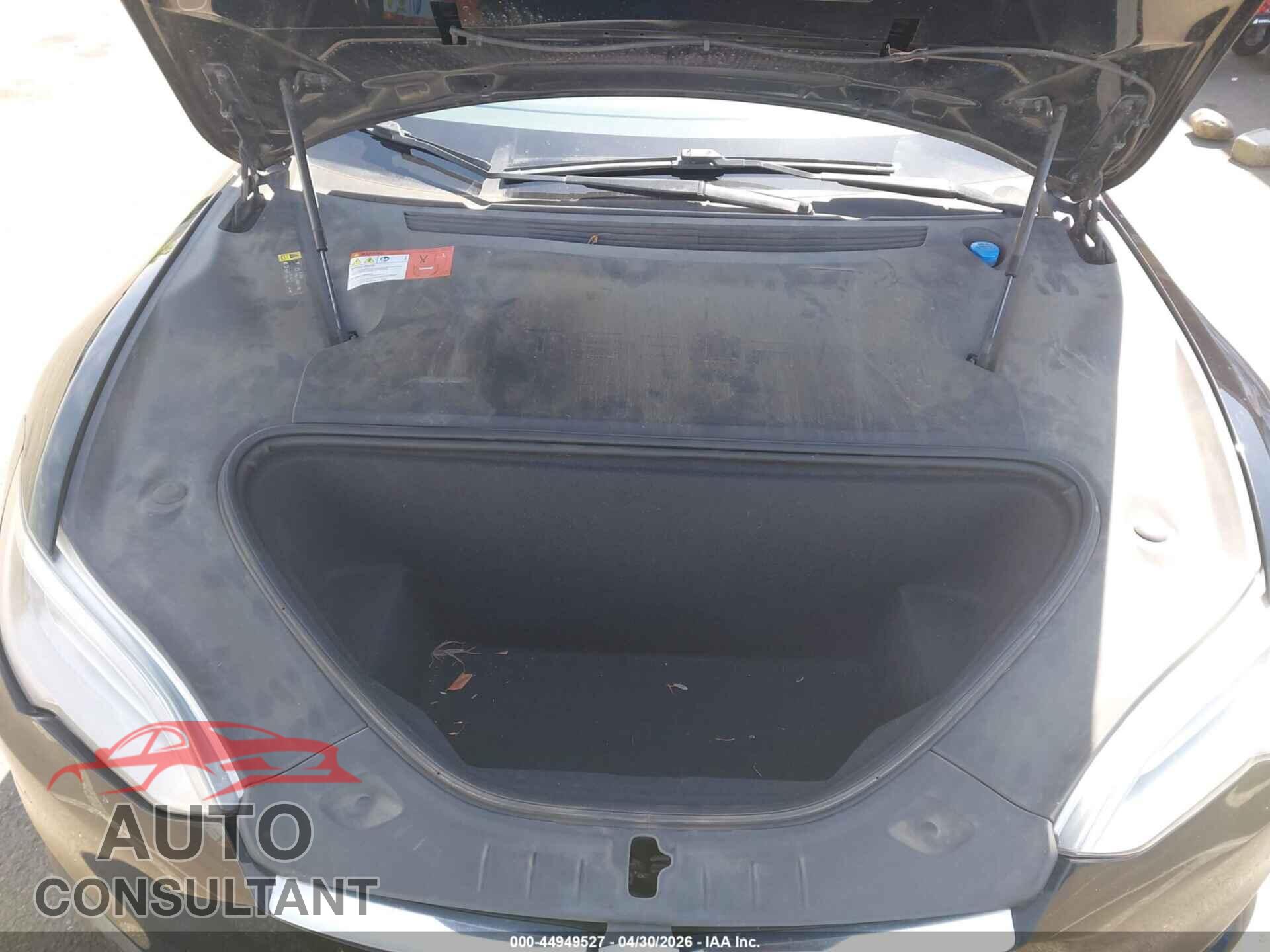 TESLA MODEL S 2017 - 5YJSA1E12HF201179