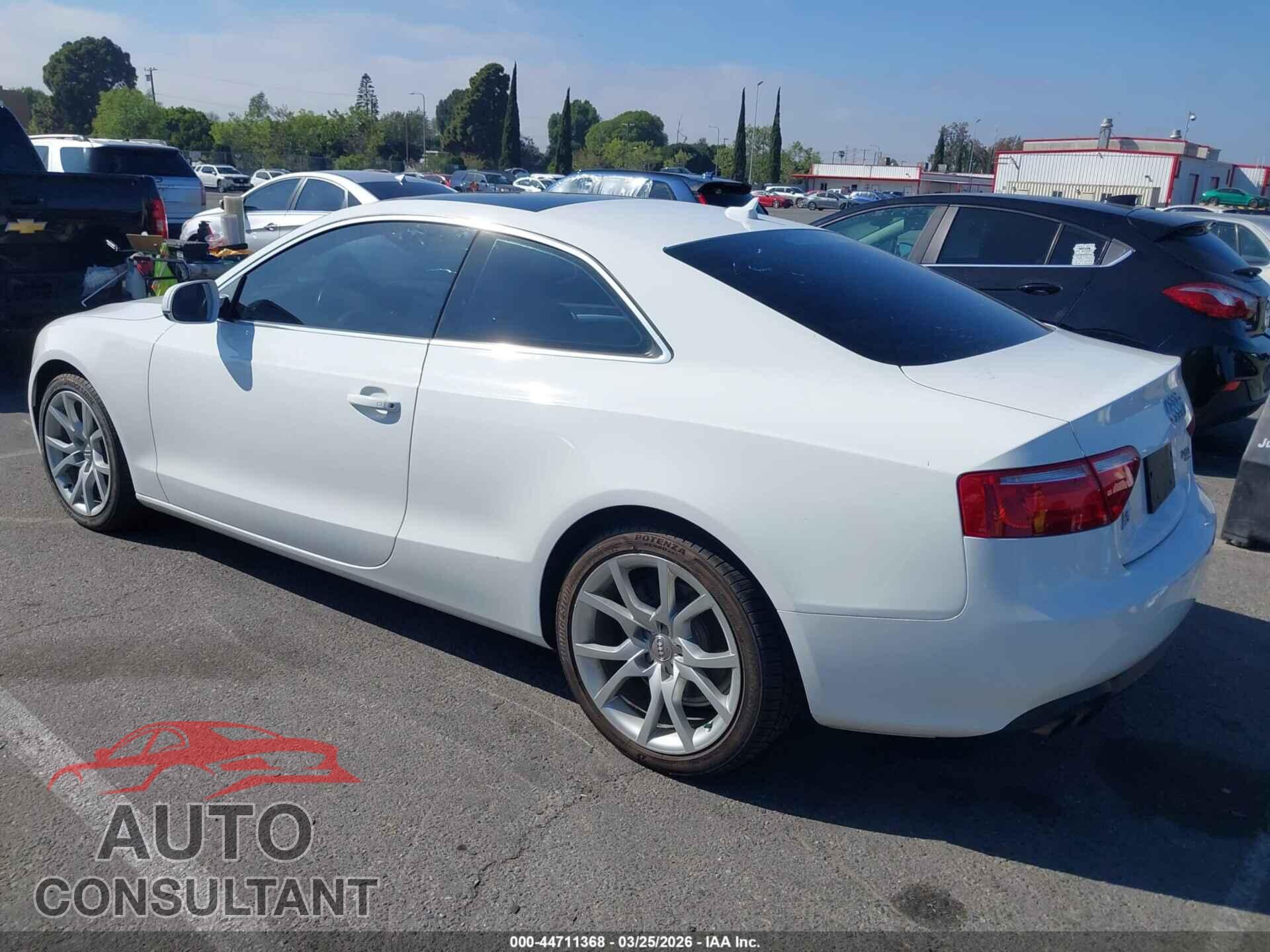 AUDI A5 2012 - WAUCFAFR2CA004148