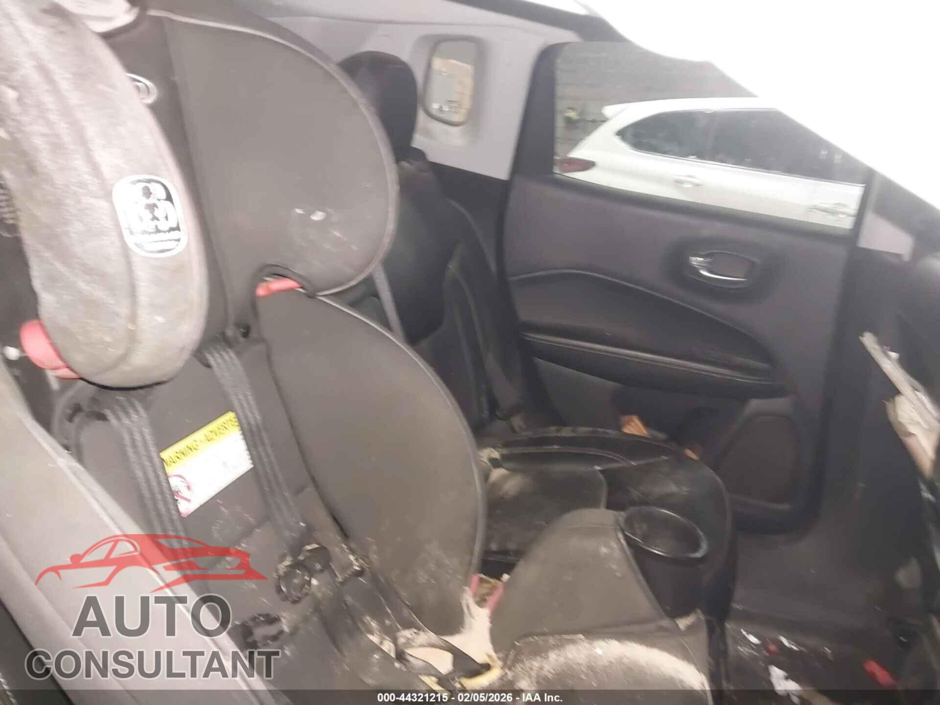 JEEP COMPASS 2020 - 3C4NJDBB2LT100522