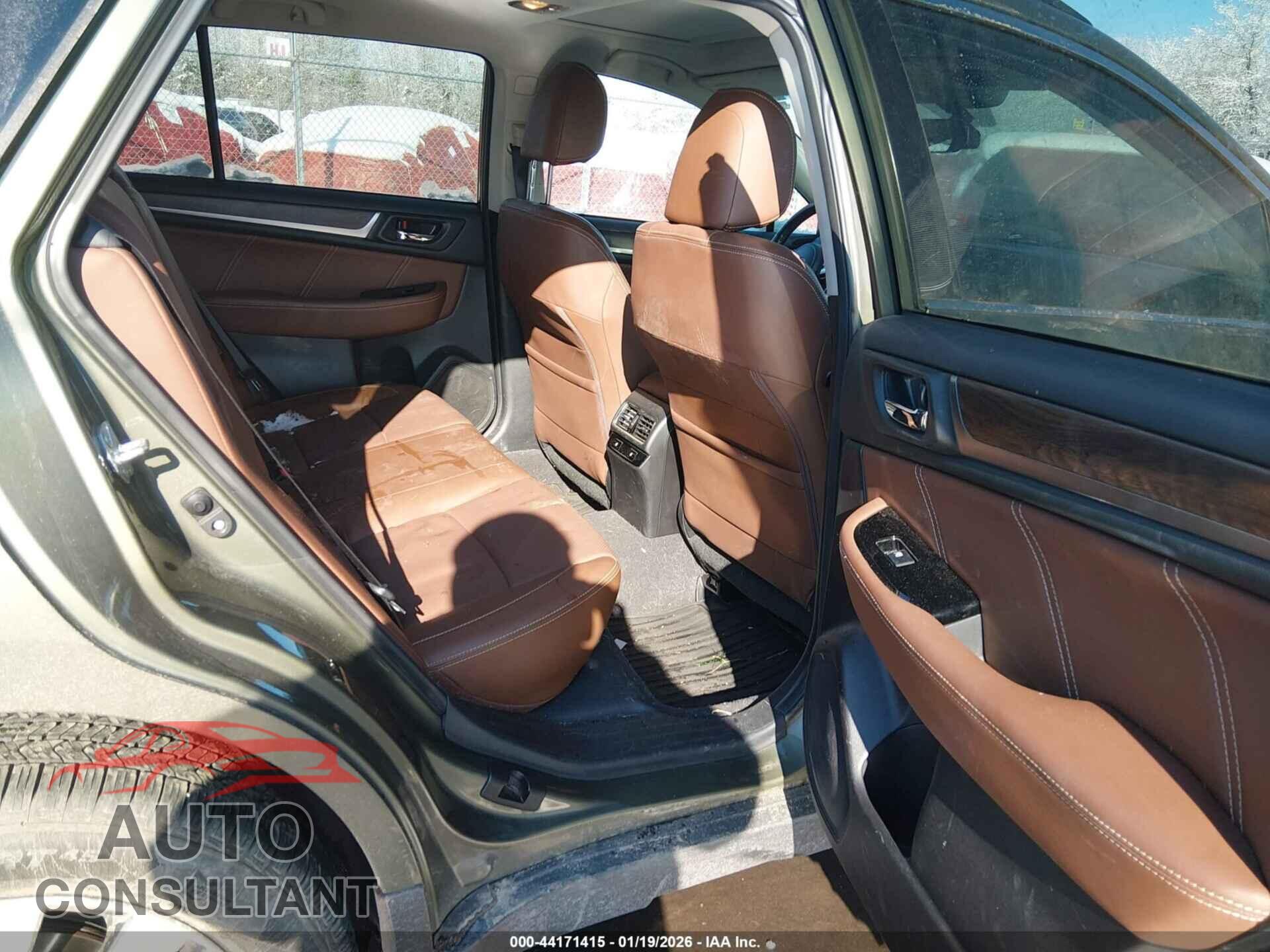 SUBARU OUTBACK 2017 - 4S4BSATC5H3407736