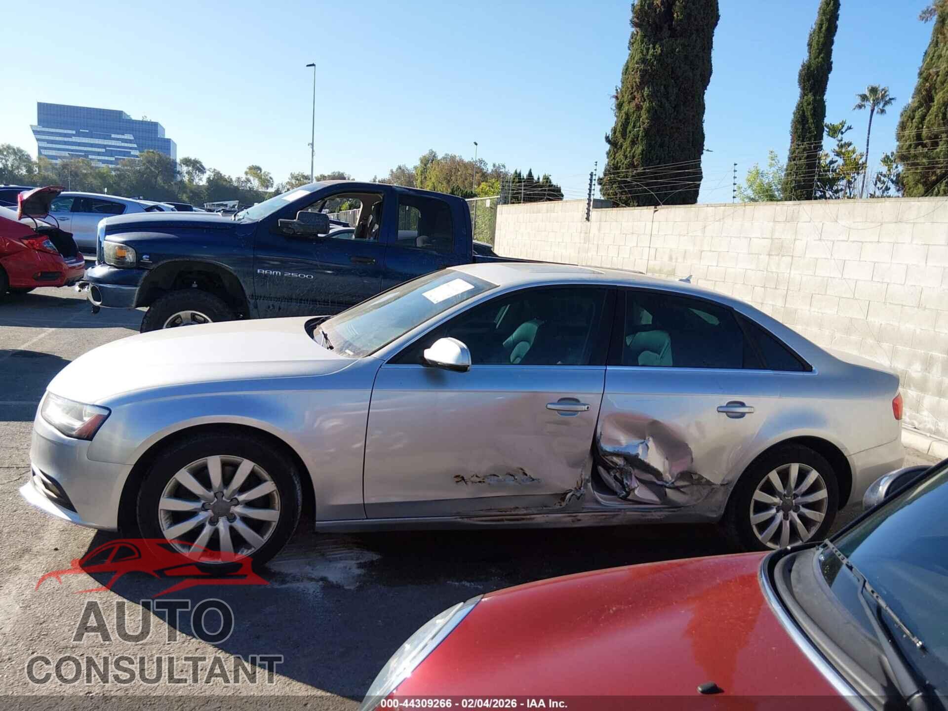 AUDI A4 2013 - WAUBFAFL2DN003969