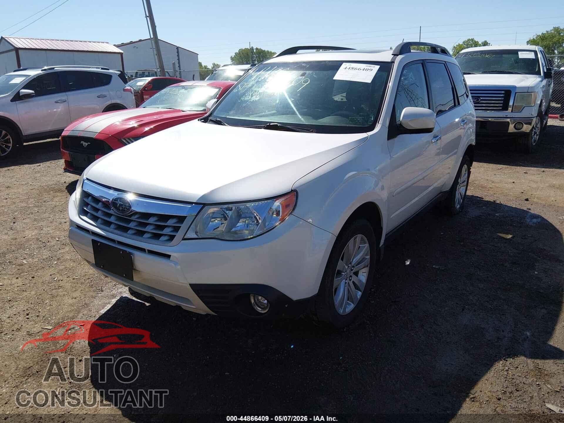 SUBARU FORESTER 2011 - JF2SHBFC8BH726810