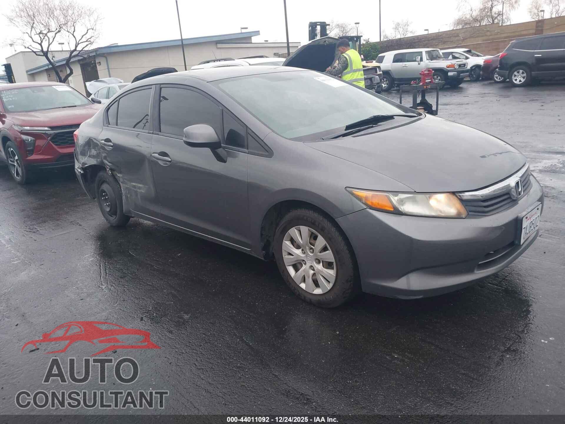 HONDA CIVIC 2012 - 2HGFB2F55CH304171
