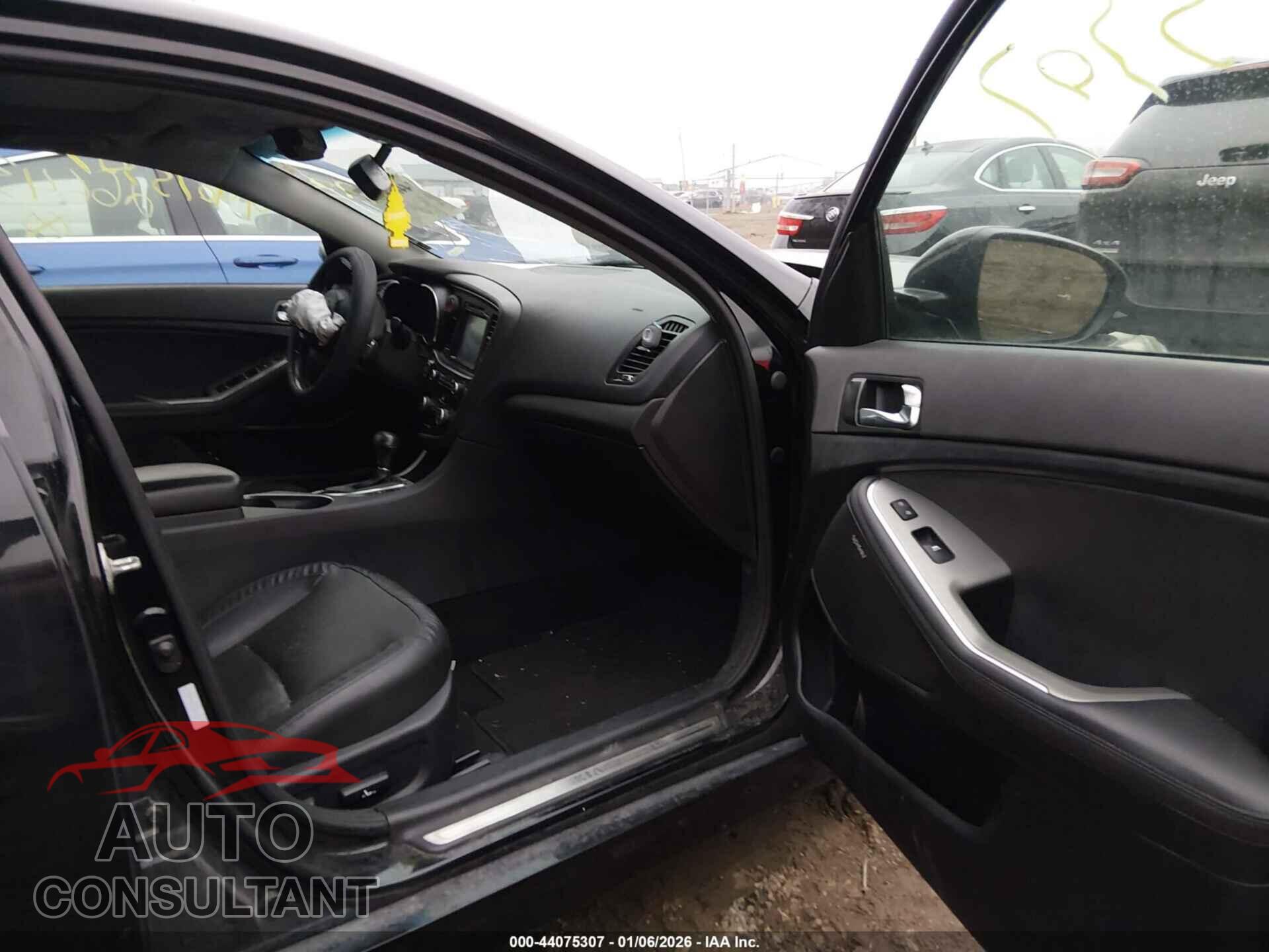 KIA OPTIMA 2014 - 5XXGR4A68EG266435