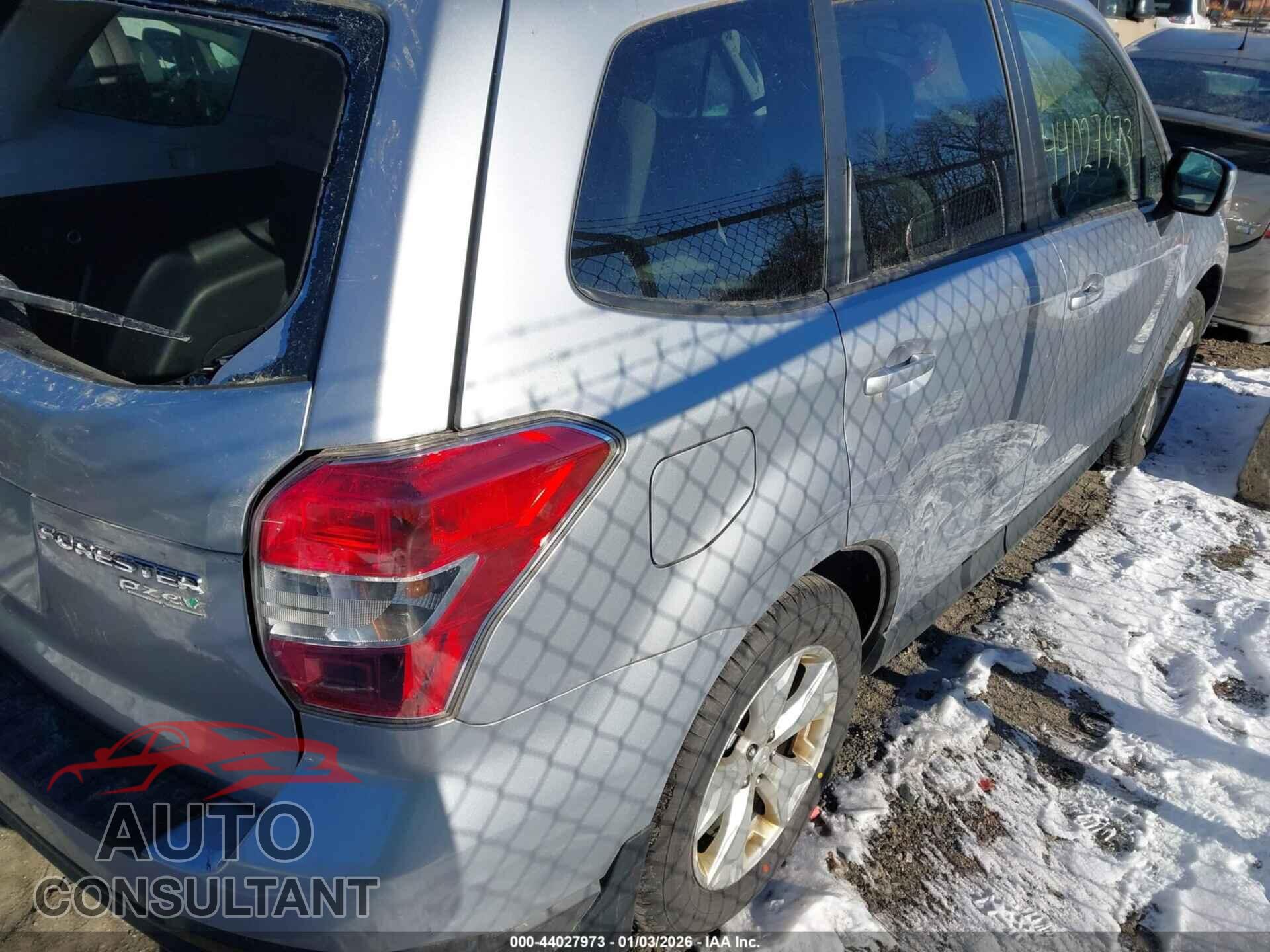 SUBARU FORESTER 2016 - JF2SJADC8GH425639