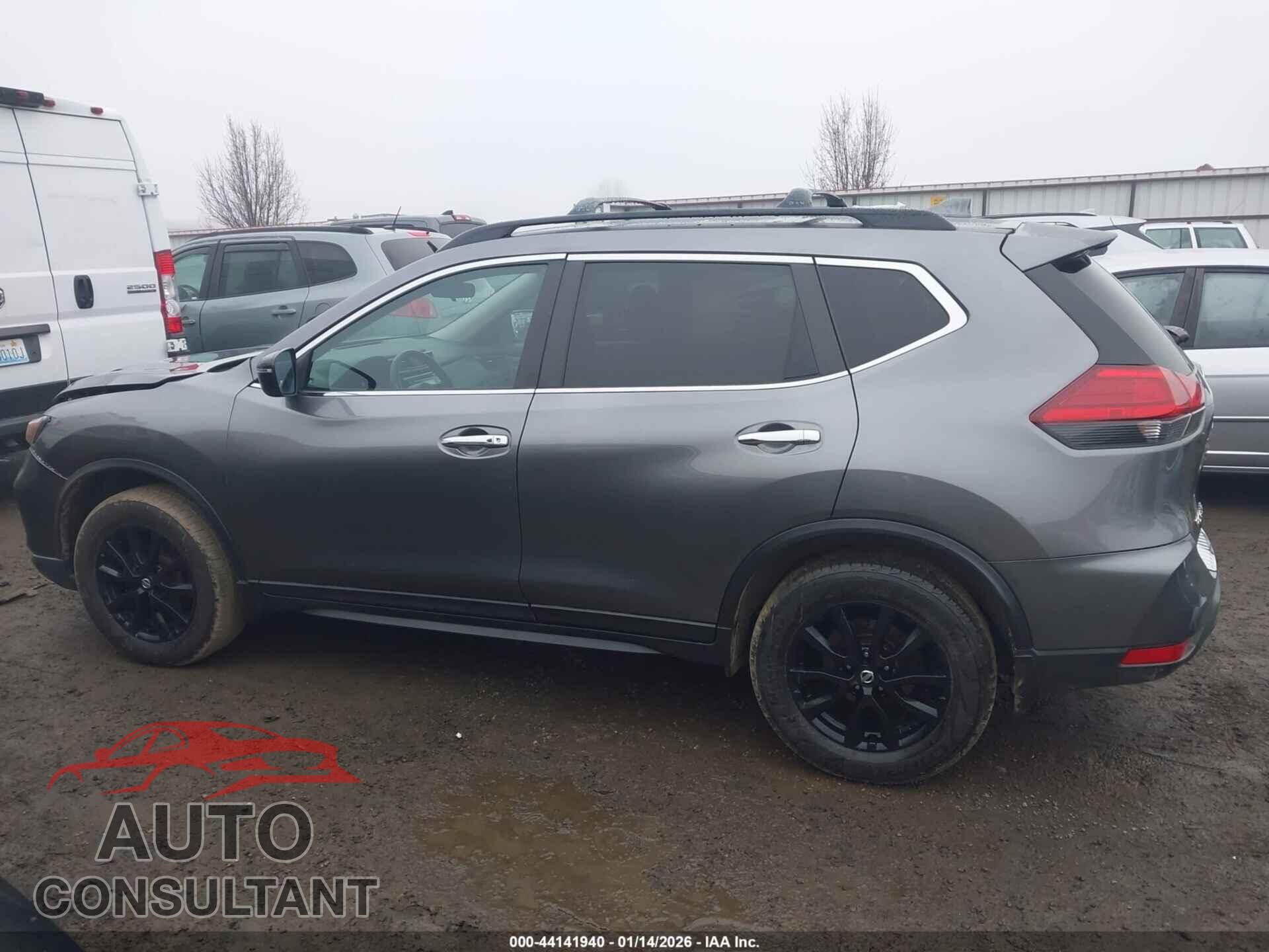 NISSAN ROGUE 2017 - 5N1AT2MVXHC819178