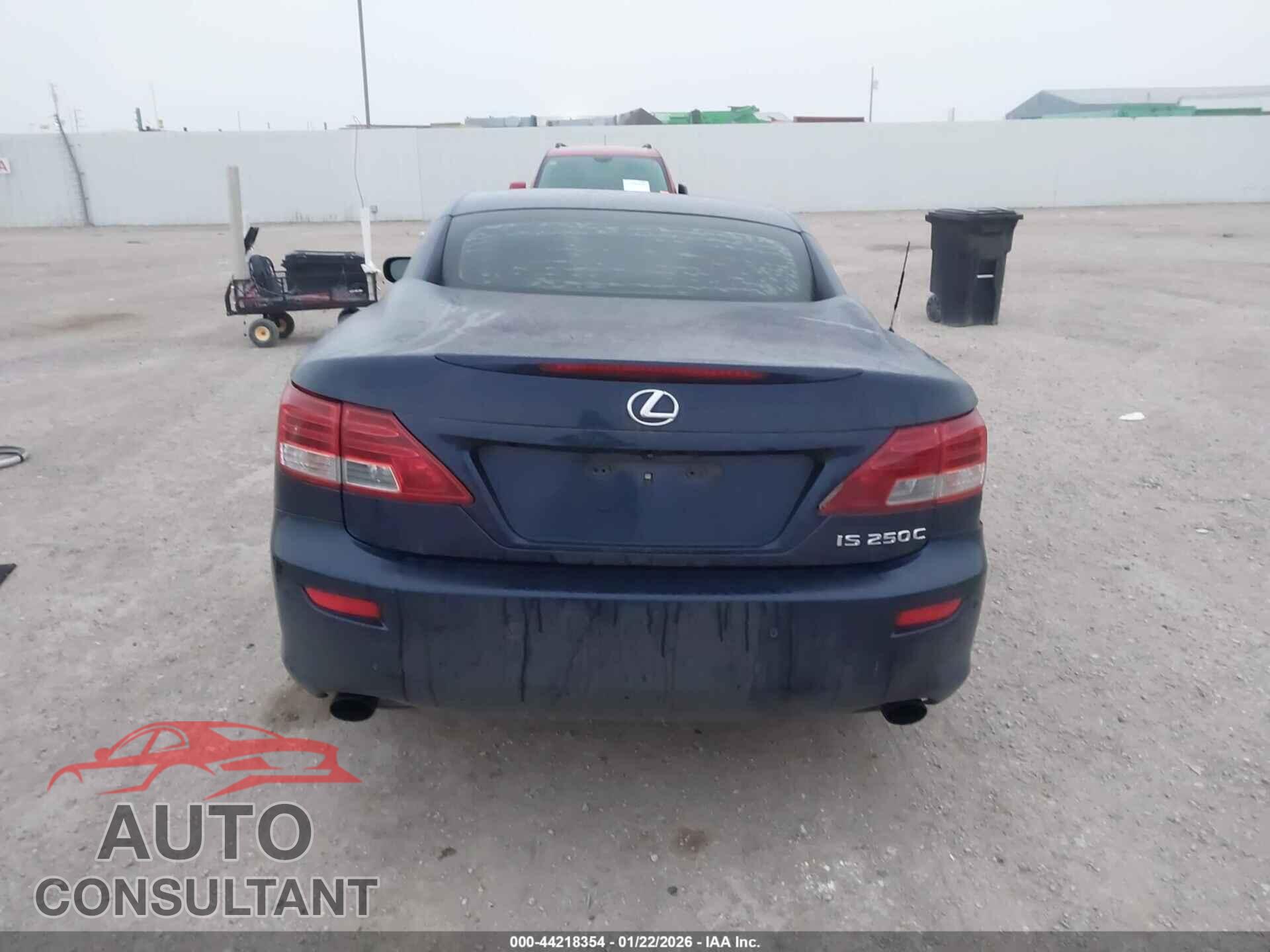 LEXUS IS 250C 2012 - JTHFF2C20C2521924