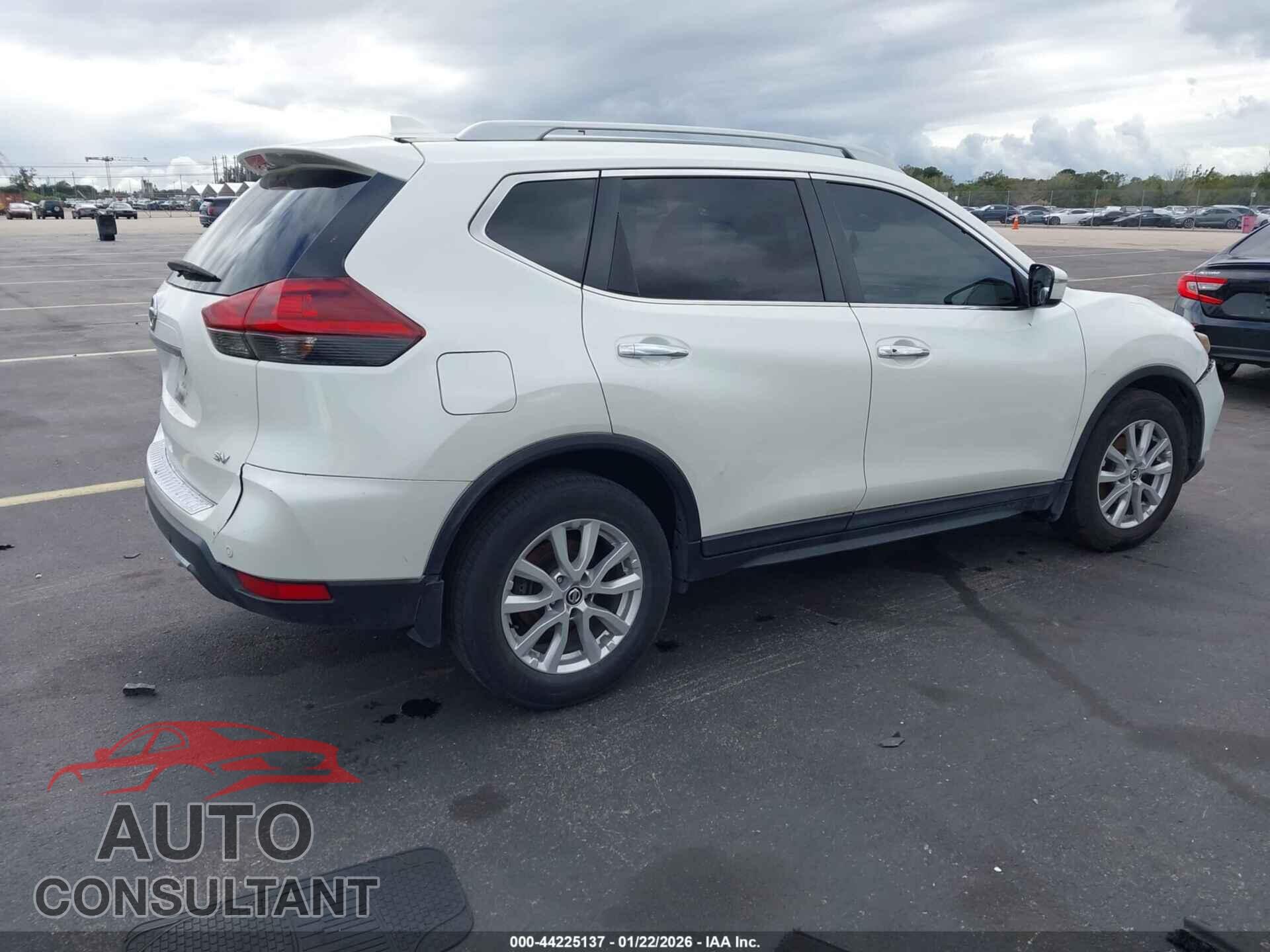 NISSAN ROGUE 2019 - 5N1AT2MT8KC724849