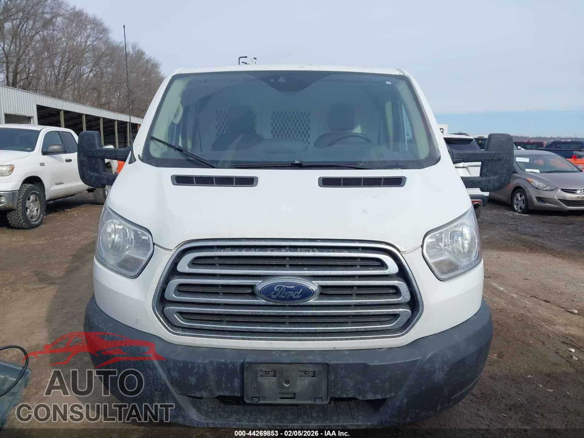 FORD TRANSIT-250 2017 - 1FTYR2ZM7HKA93769