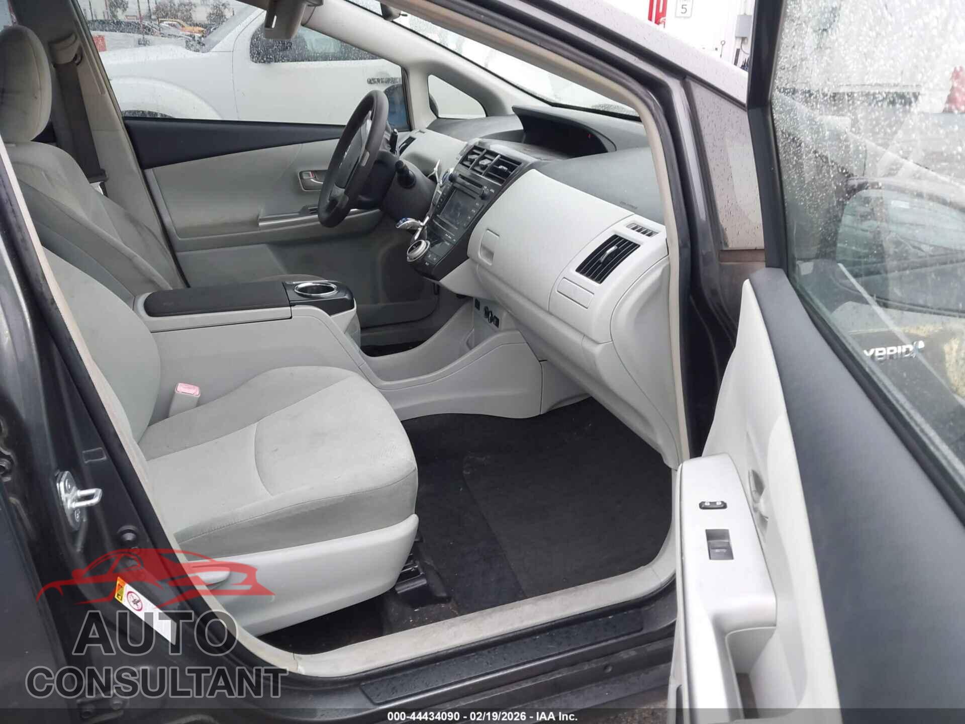 TOYOTA PRIUS V 2013 - JTDZN3EU7D3206281