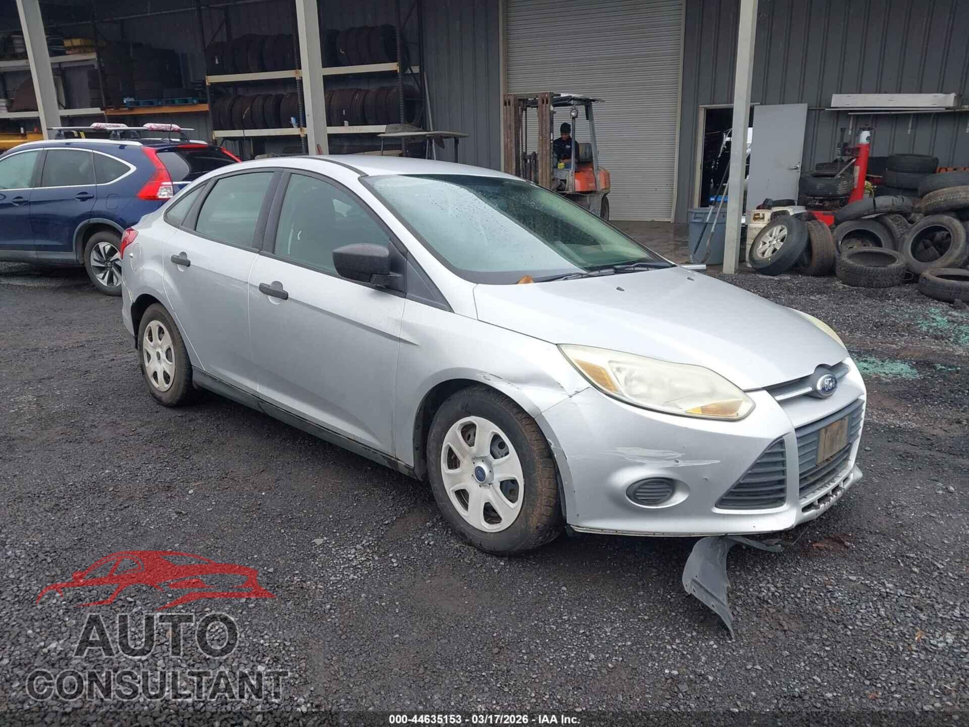 FORD FOCUS 2013 - 1FADP3E23DL382687