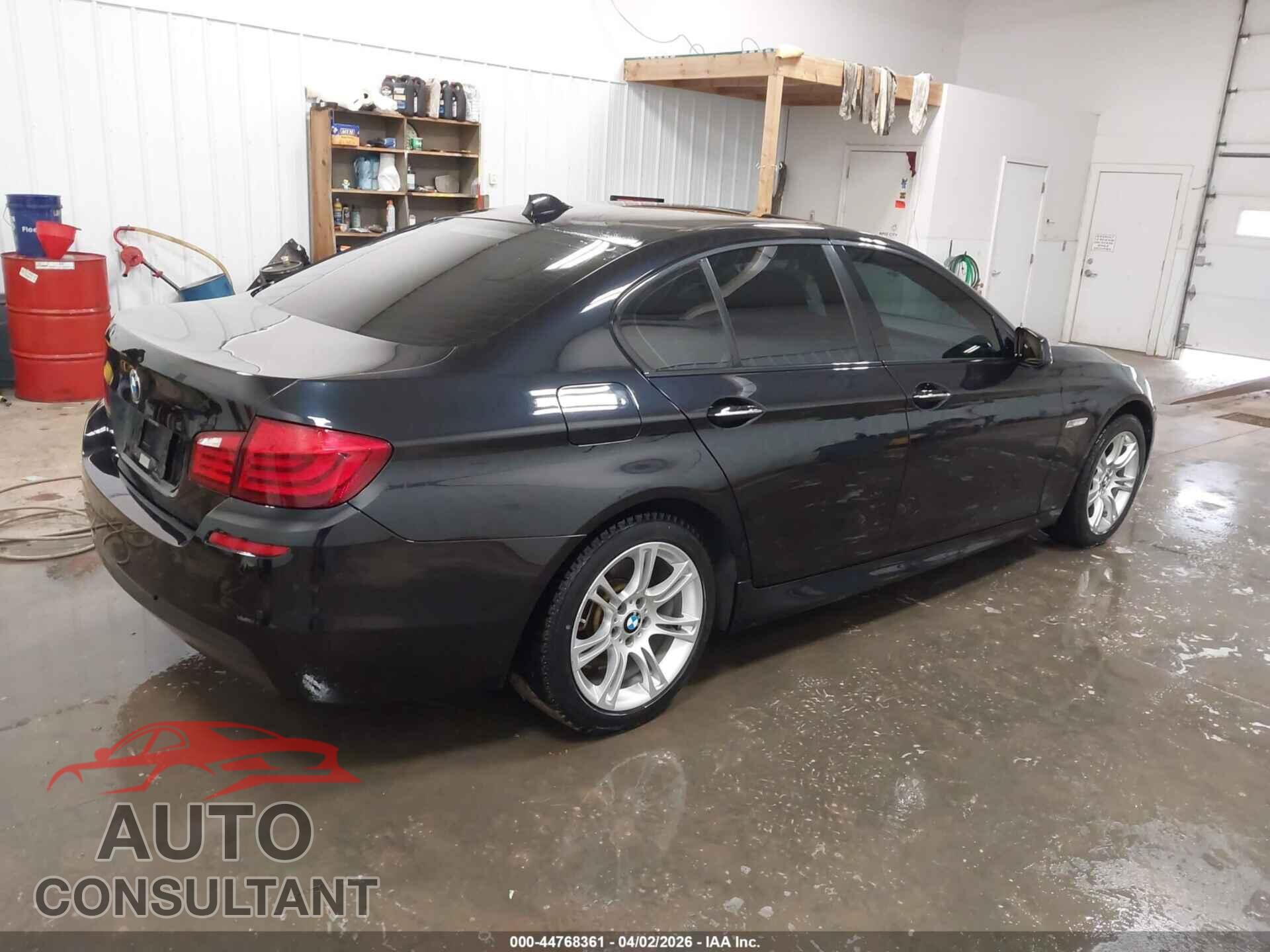 BMW 528I 2011 - WBAFR1C5XBDJ97961