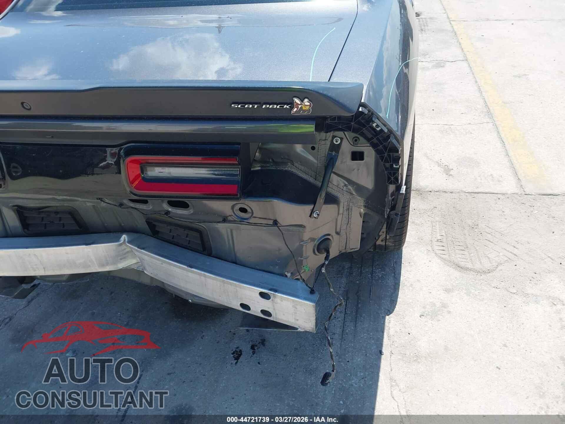 DODGE CHALLENGER 2018 - 2C3CDZFJ8JH236502